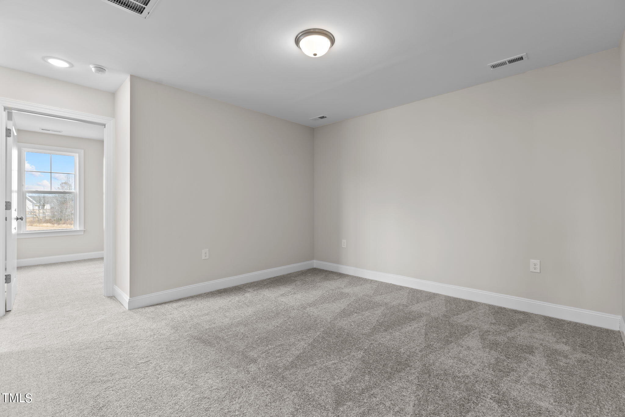 110 Diamond Creek Drive
