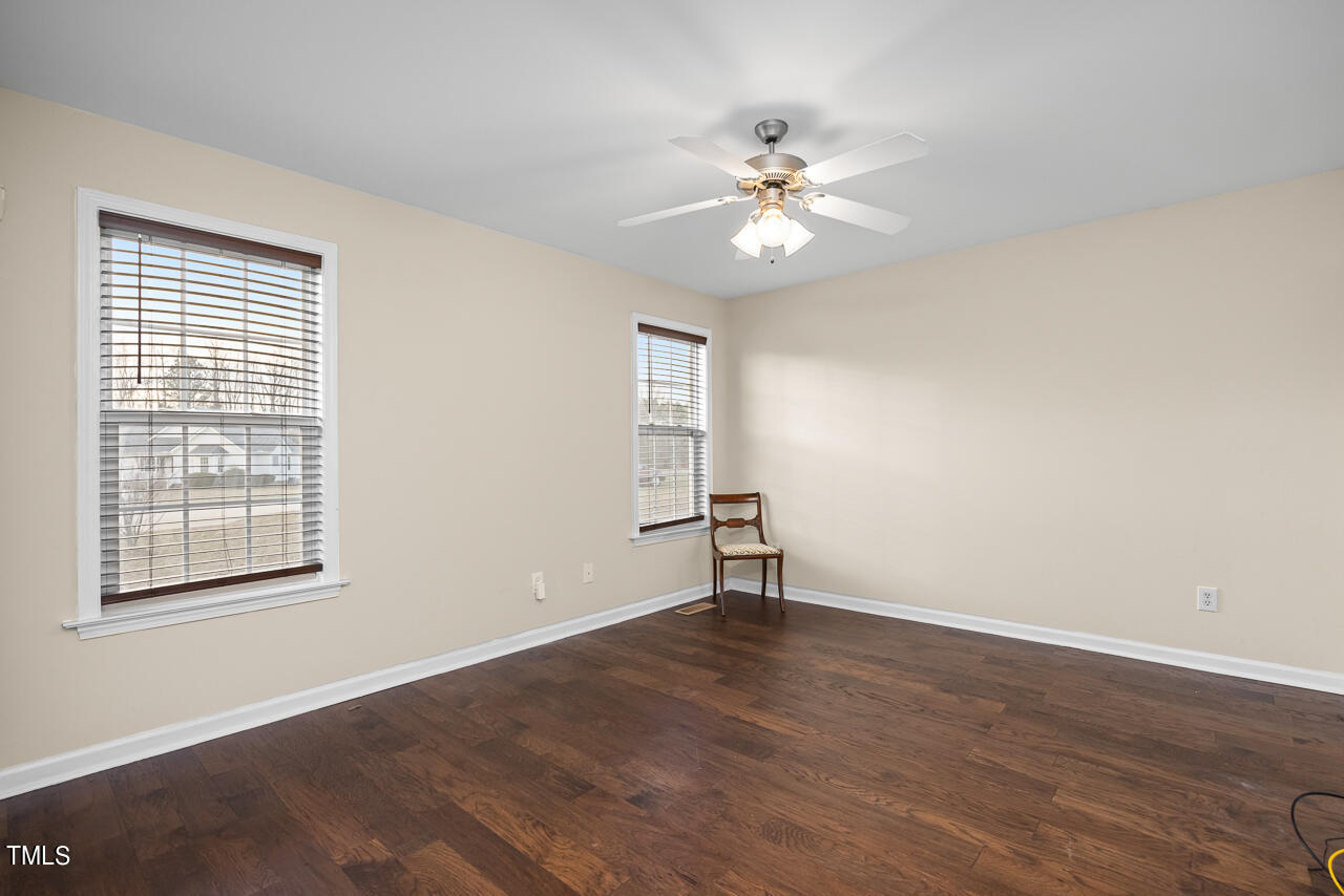 92 Farmington Lane