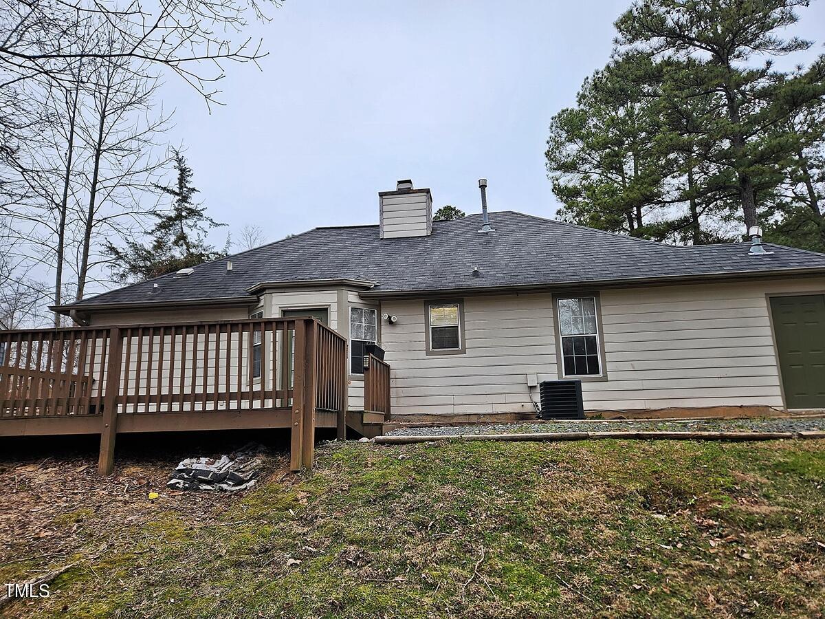 4 Howlett Place