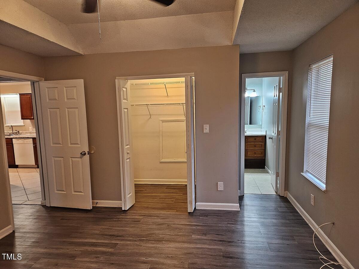 4 Howlett Place