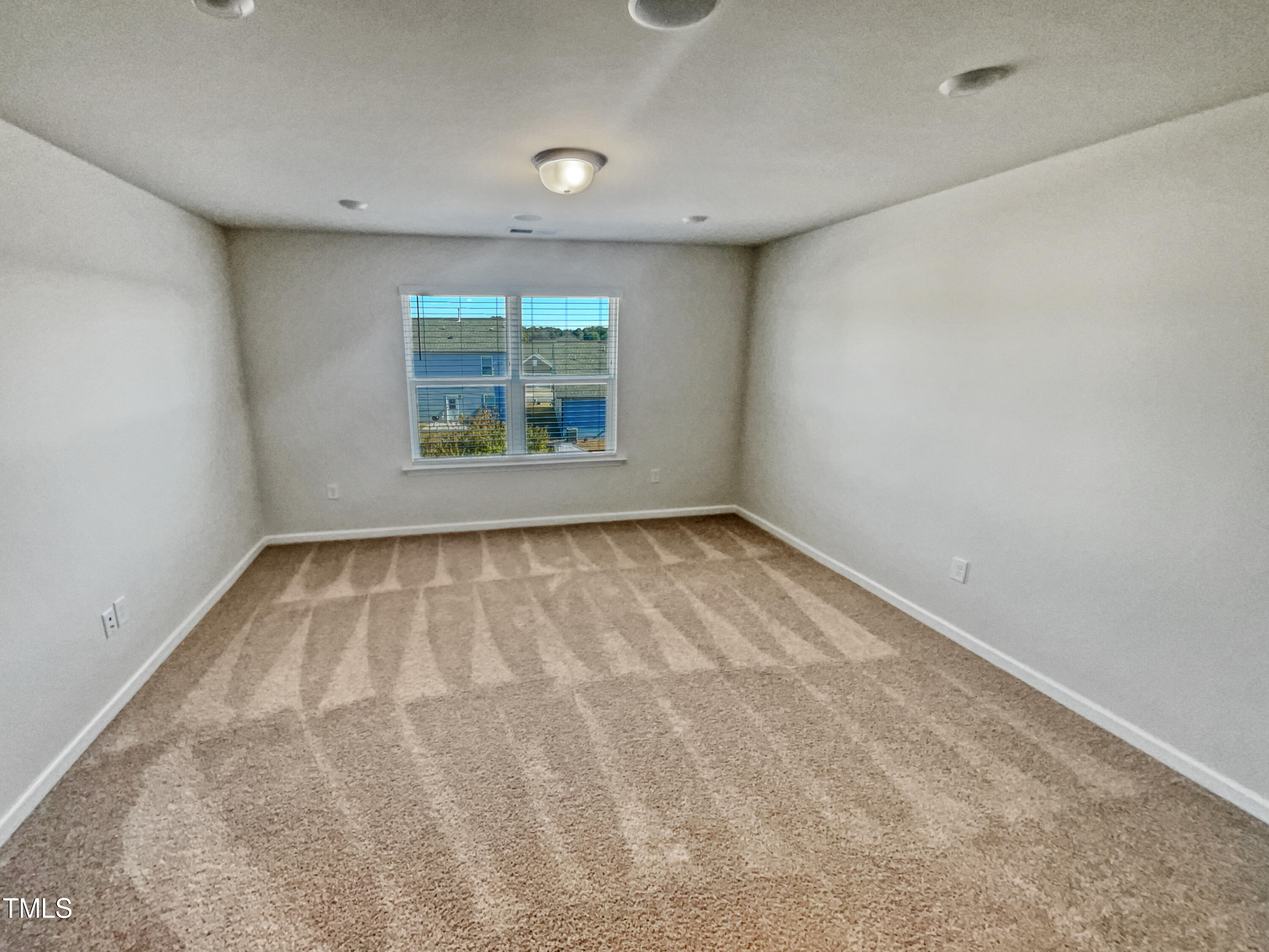 1108 Sandtrap Way