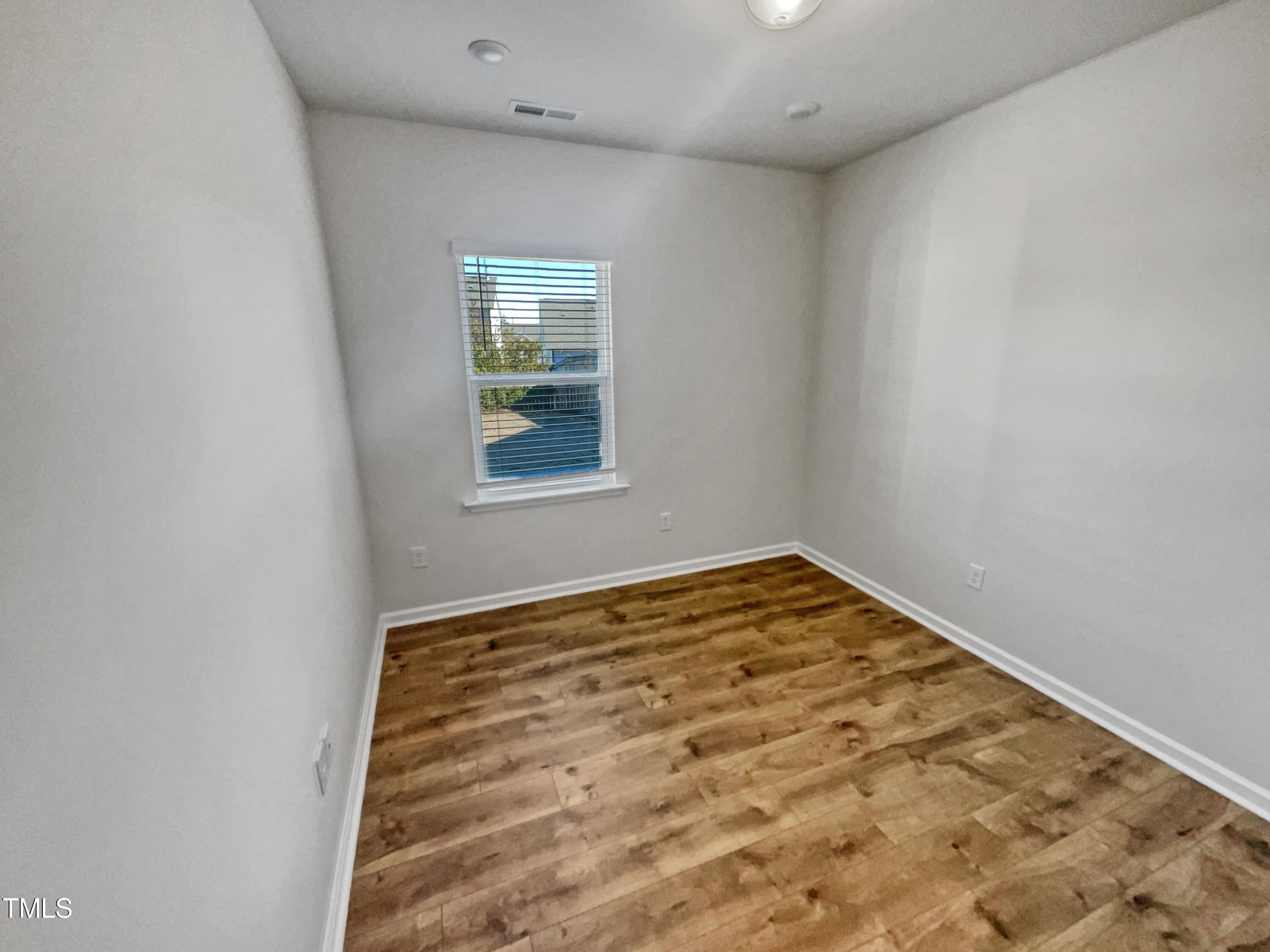 1108 Sandtrap Way