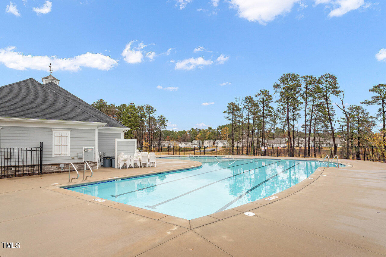 1108 Sandtrap Way