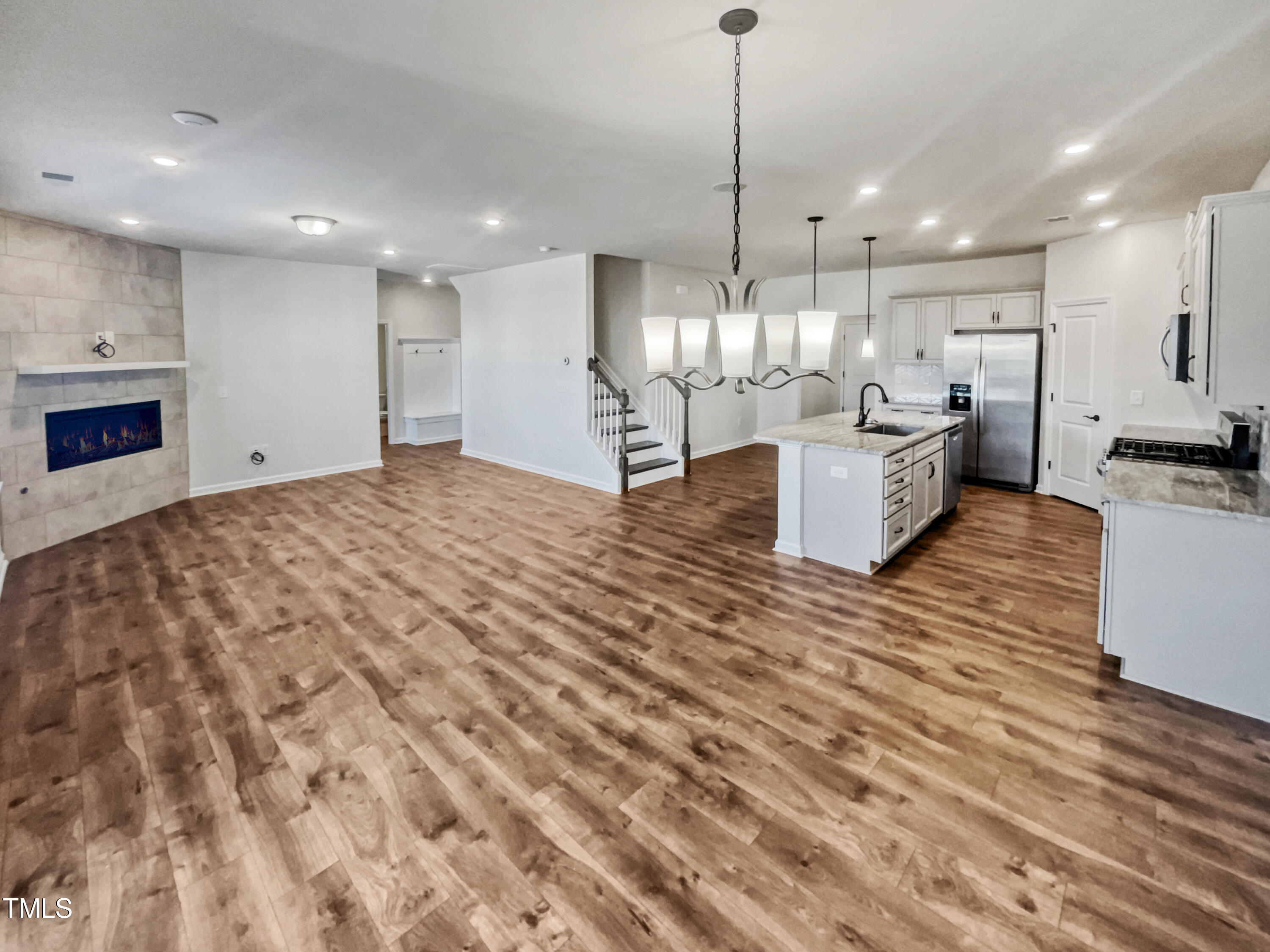 1108 Sandtrap Way