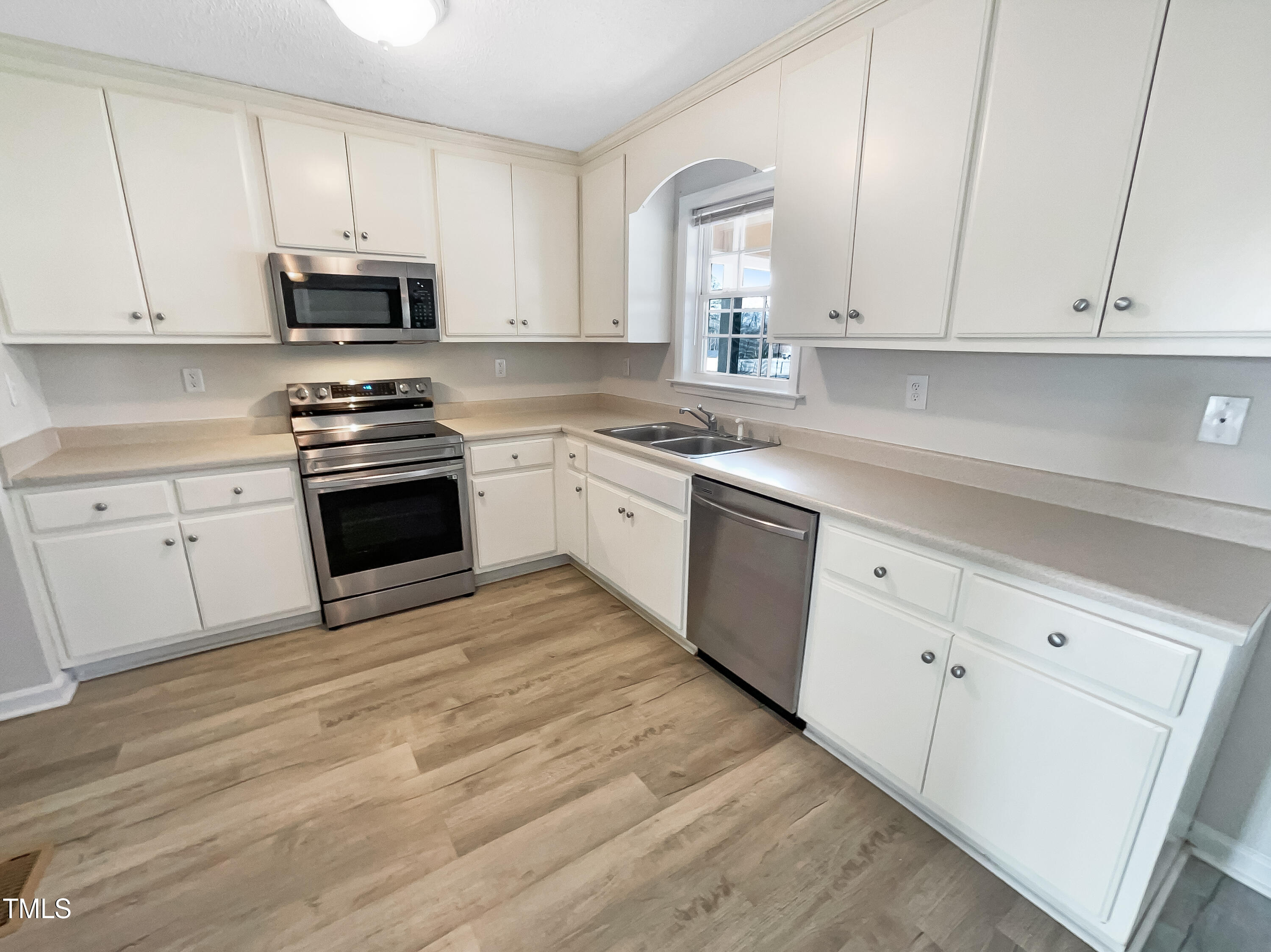 42 Applecross Drive