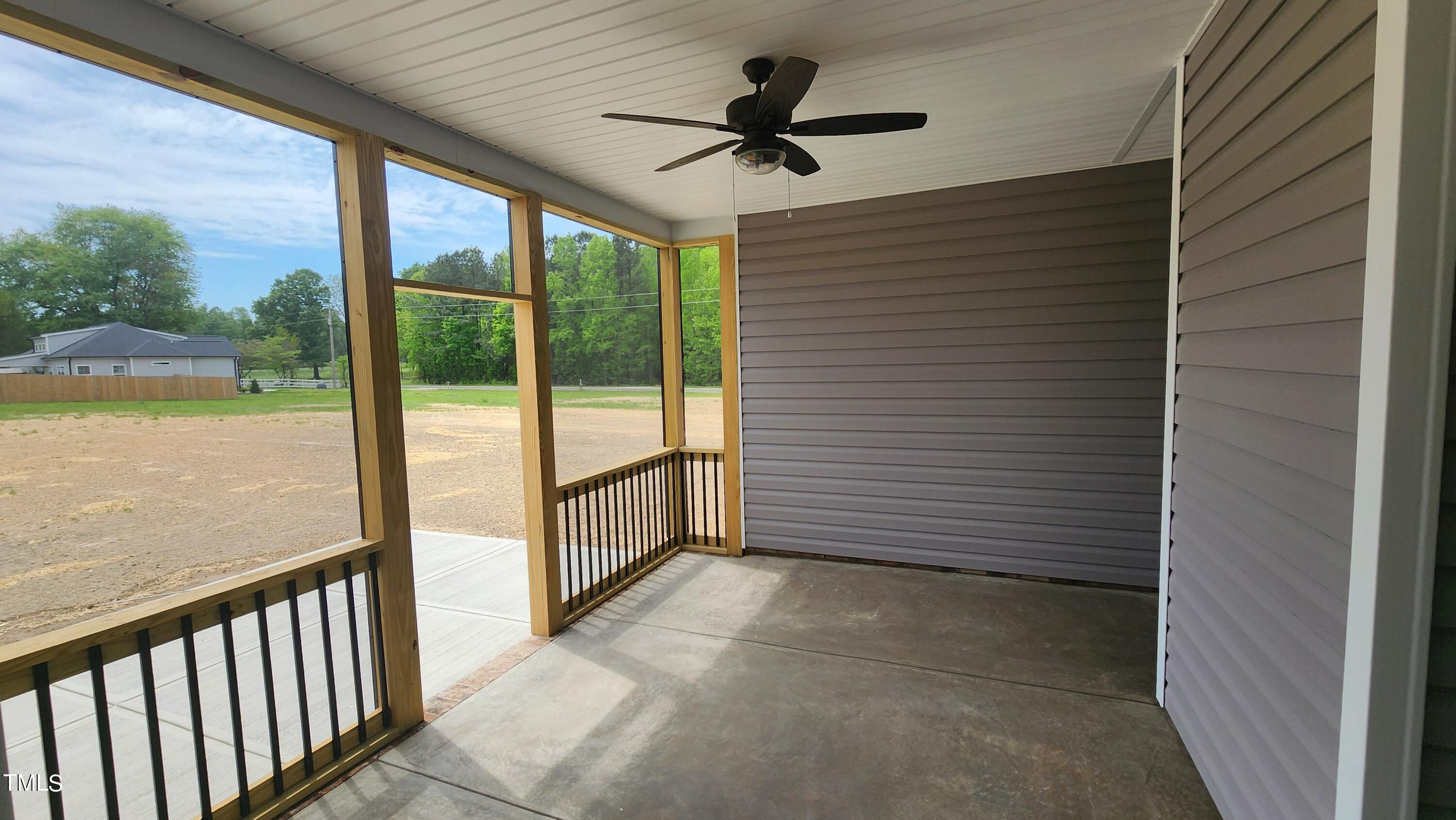 20 Weathered Oak Way