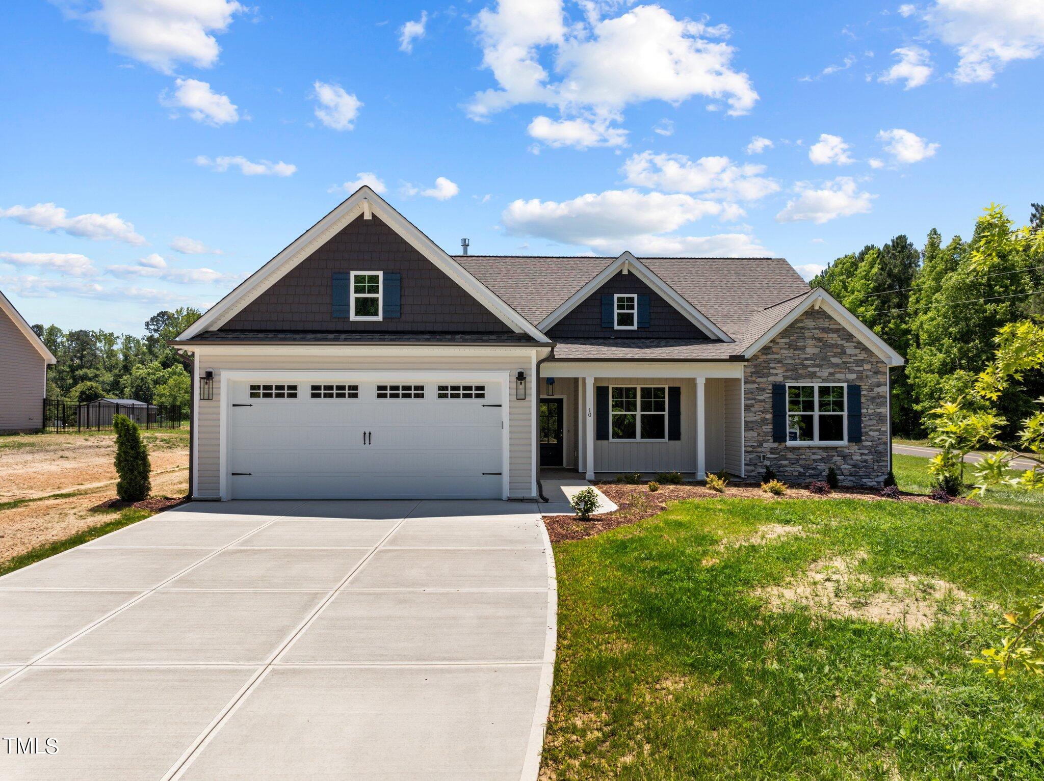 10 Weathered Oak Way