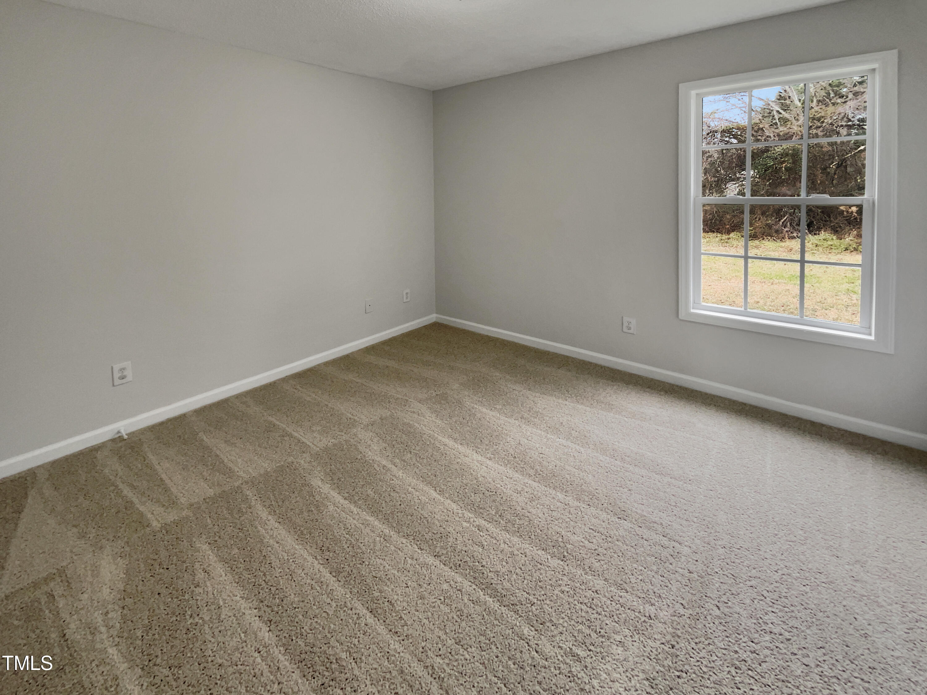 2136 Mckinnon Drive
