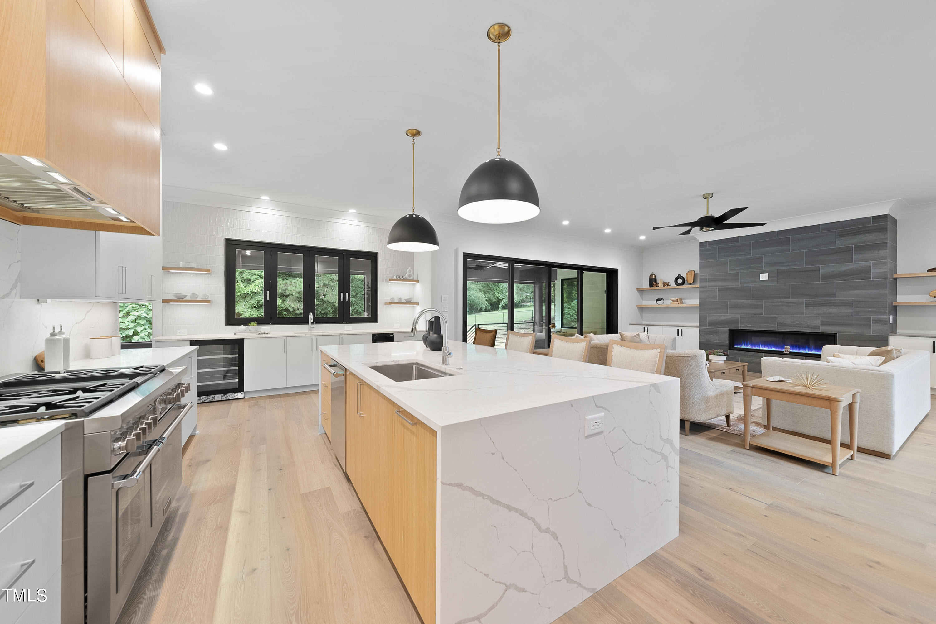 1137 Ivy Lane