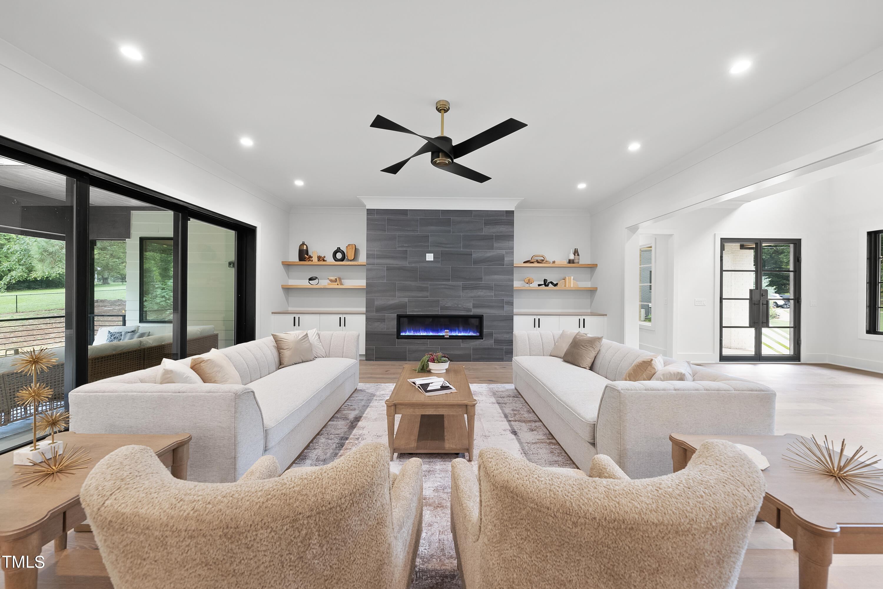 1137 Ivy Lane