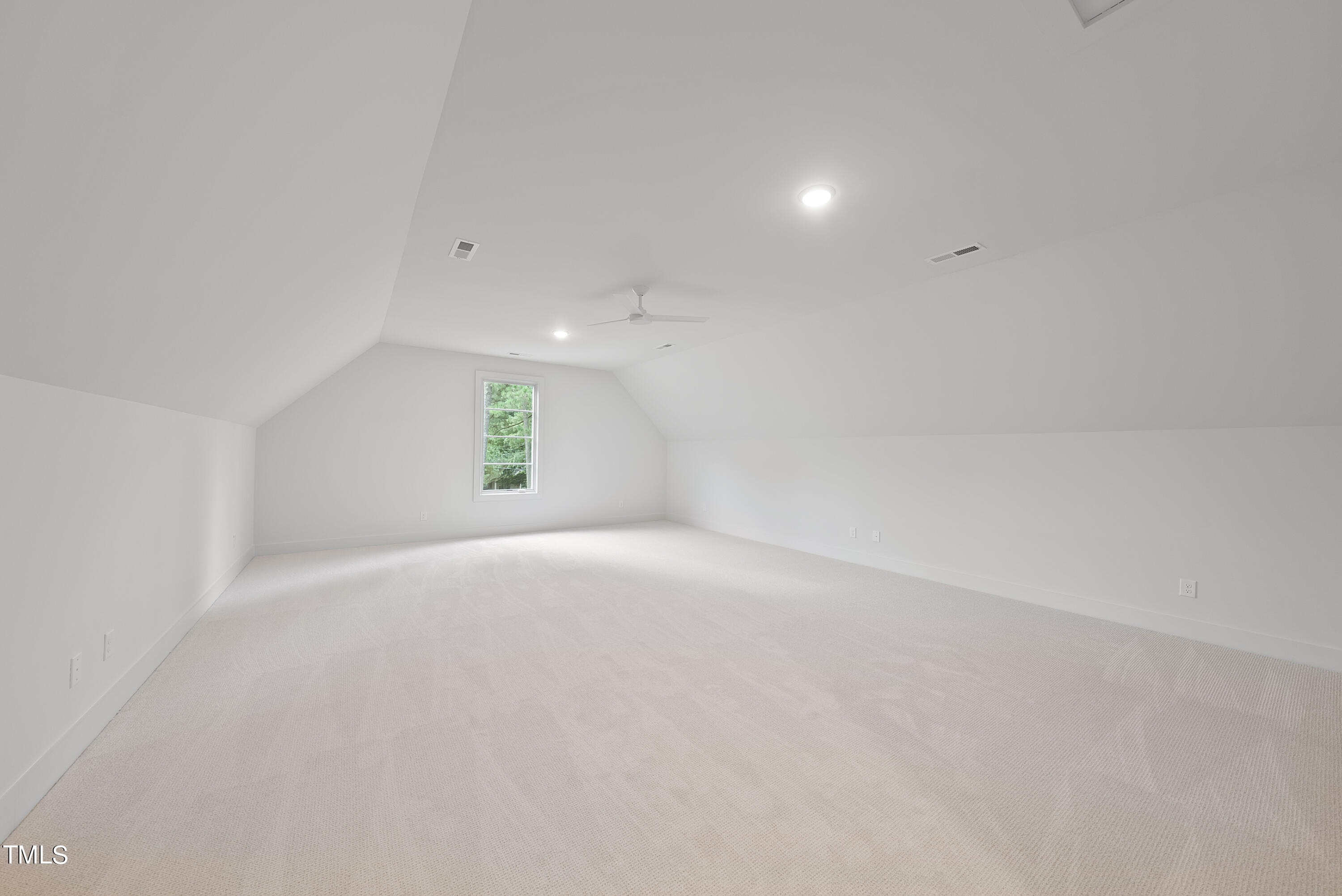 1137 Ivy Lane