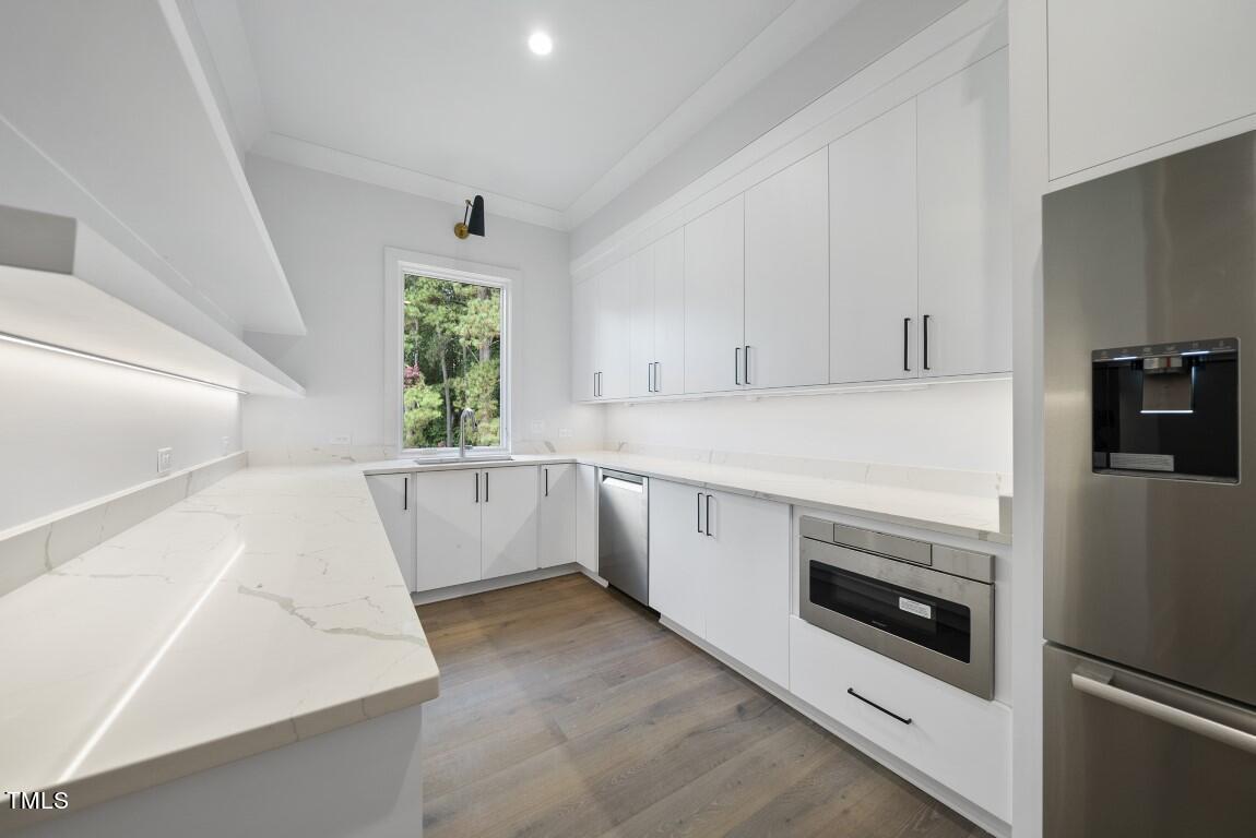 1137 Ivy Lane