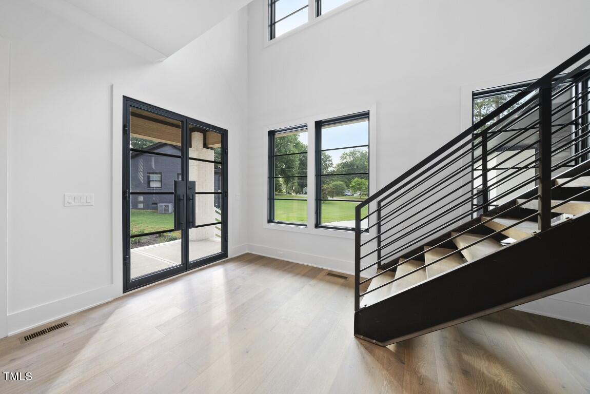 1137 Ivy Lane