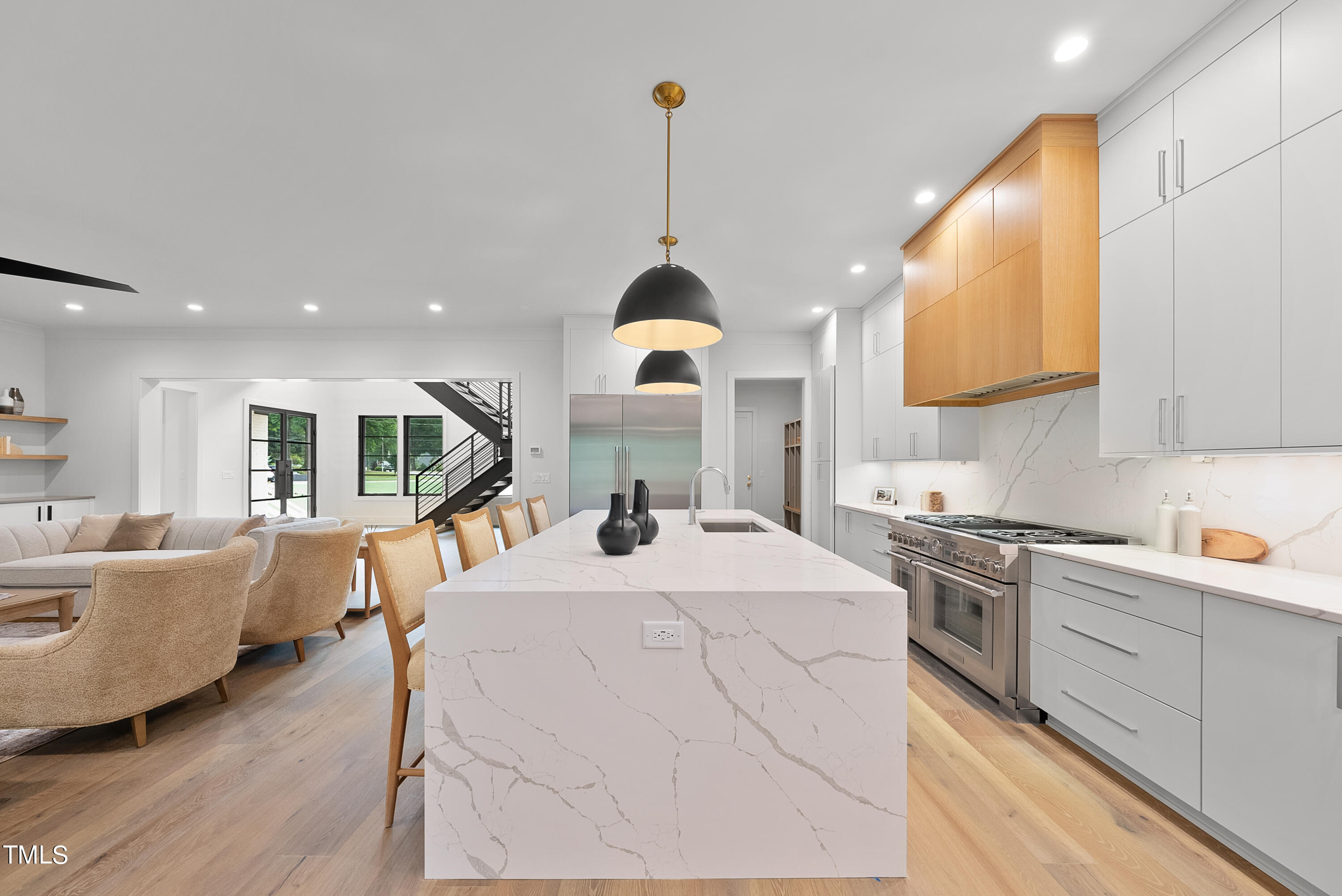 1137 Ivy Lane