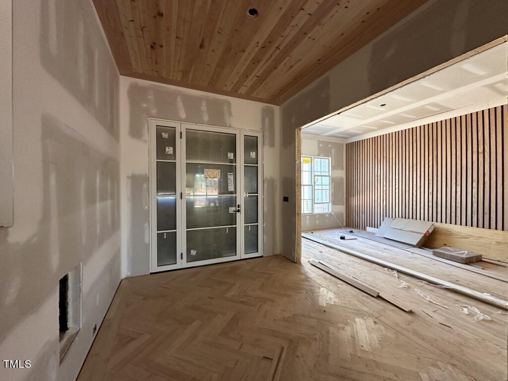 2713 Trifle Lane