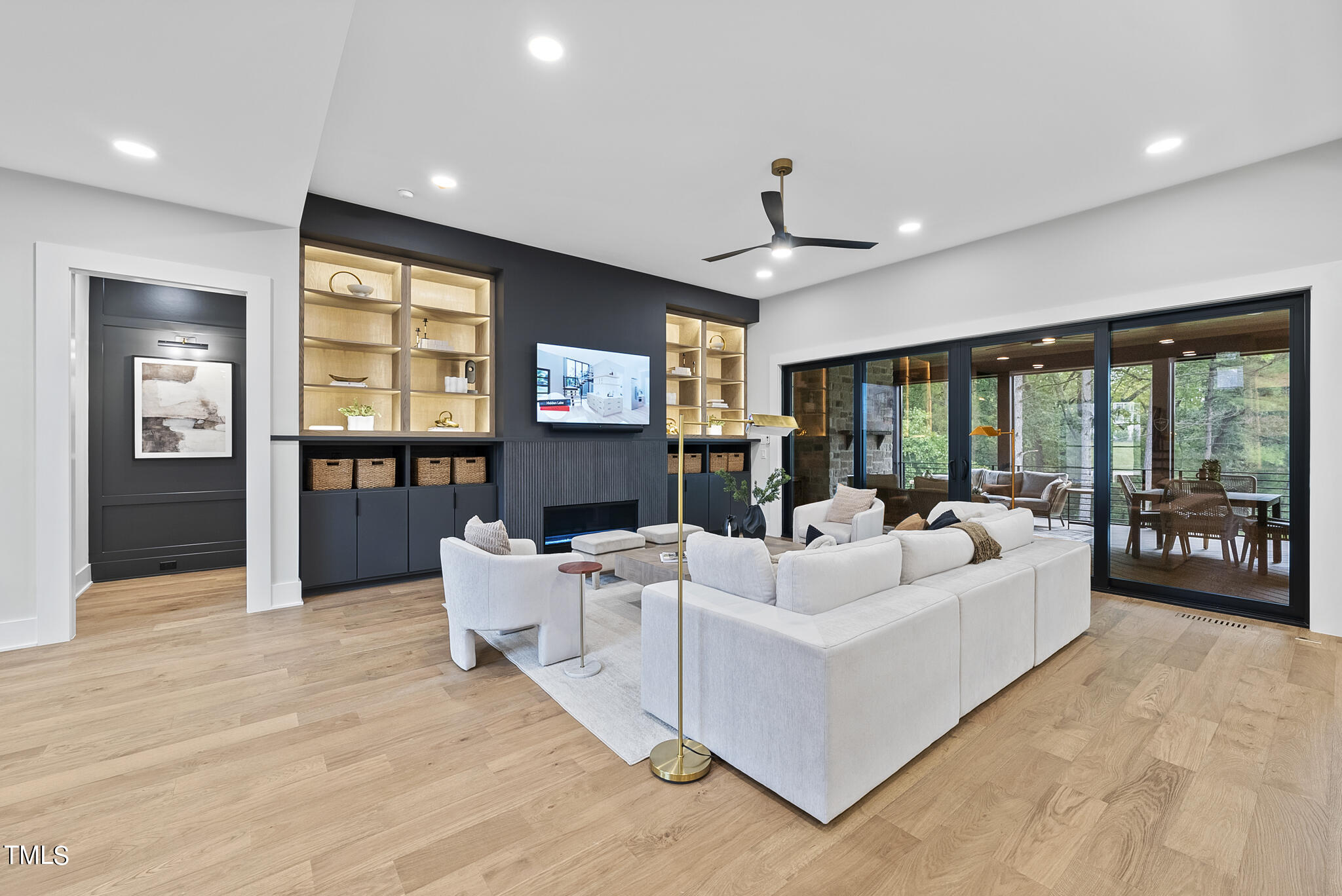 2109 Camber Drive