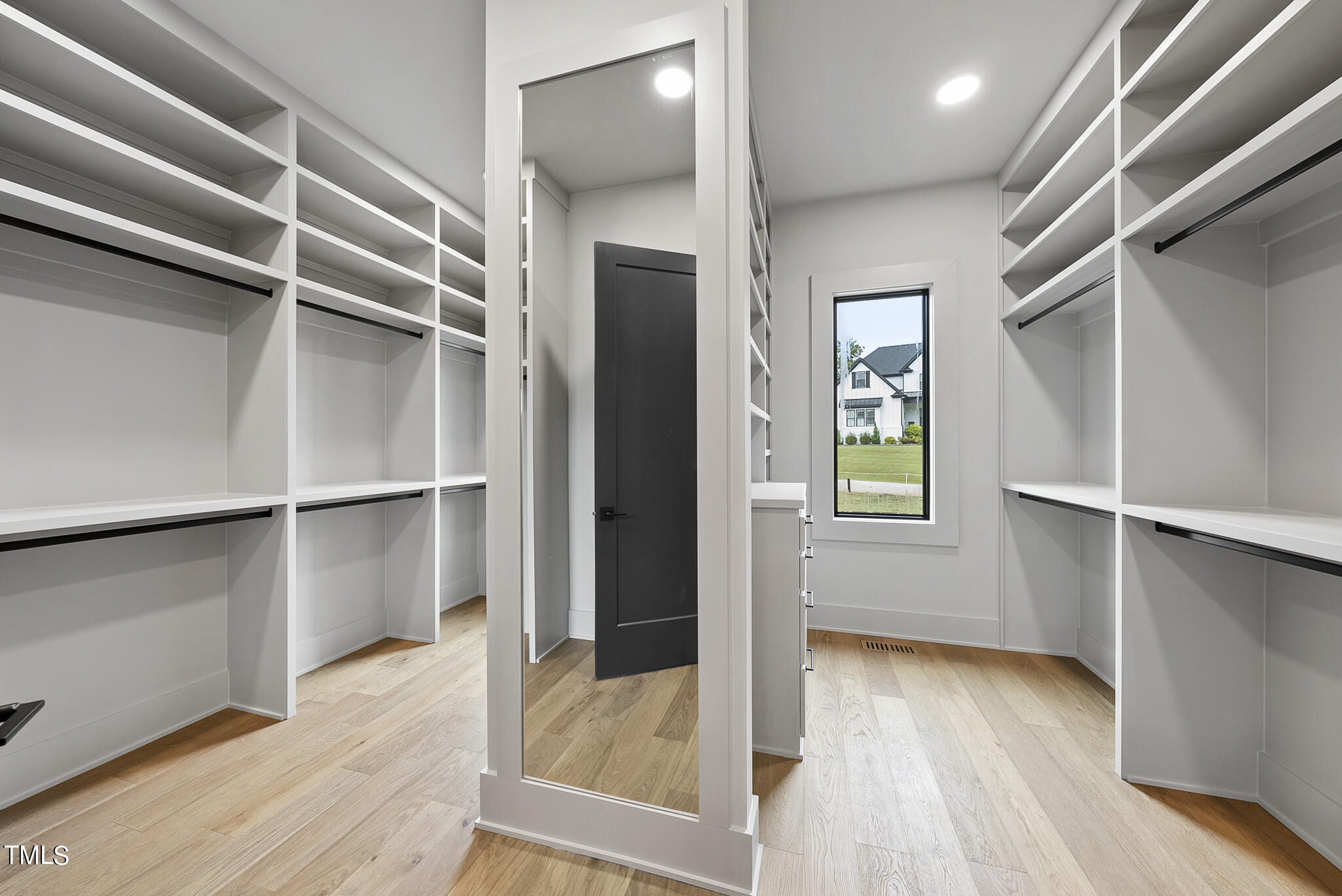 2109 Camber Drive