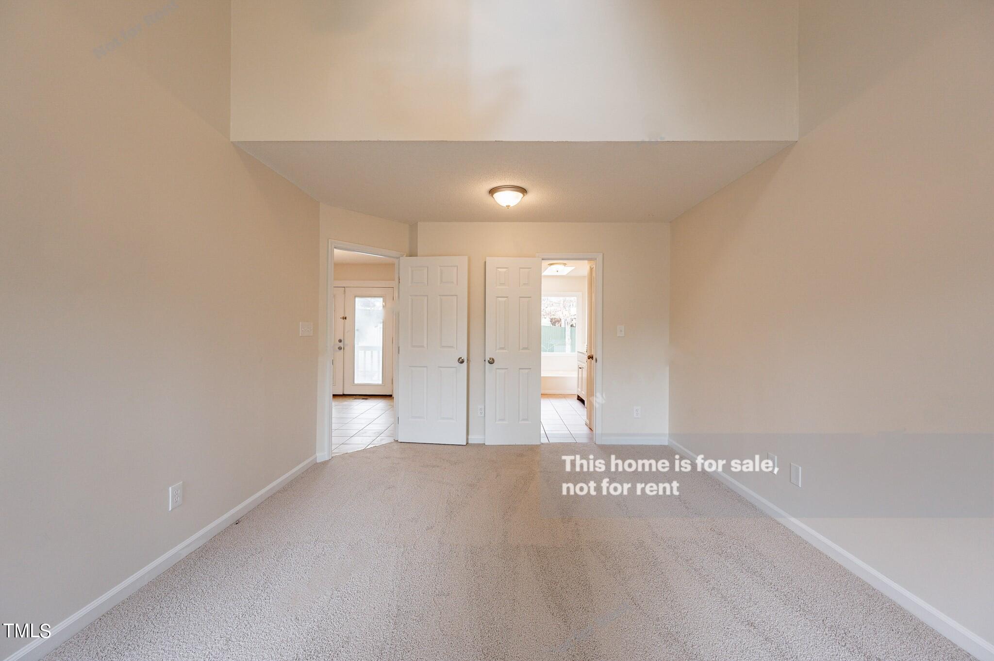 1109 Clifford Drive