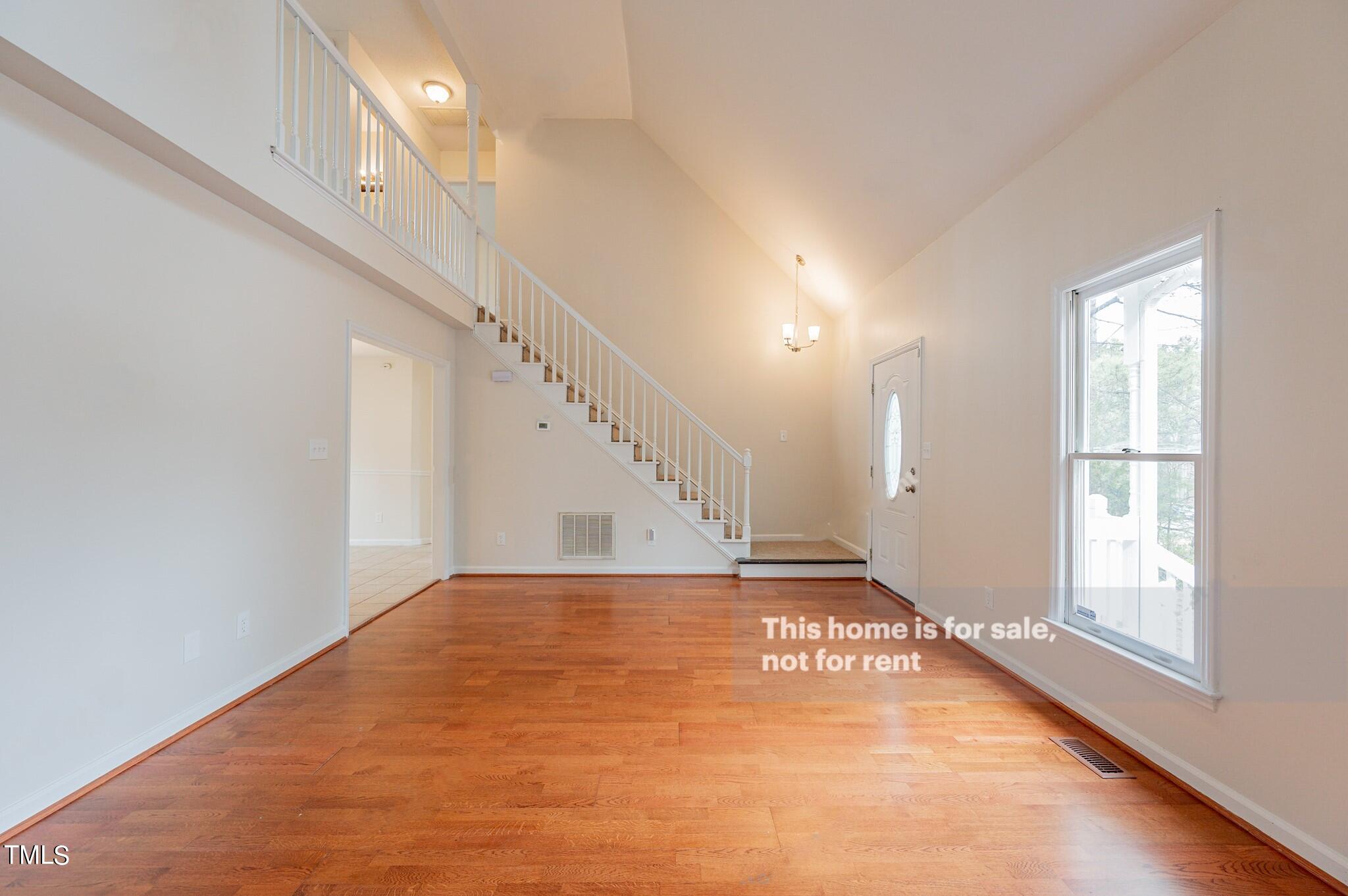 1109 Clifford Drive