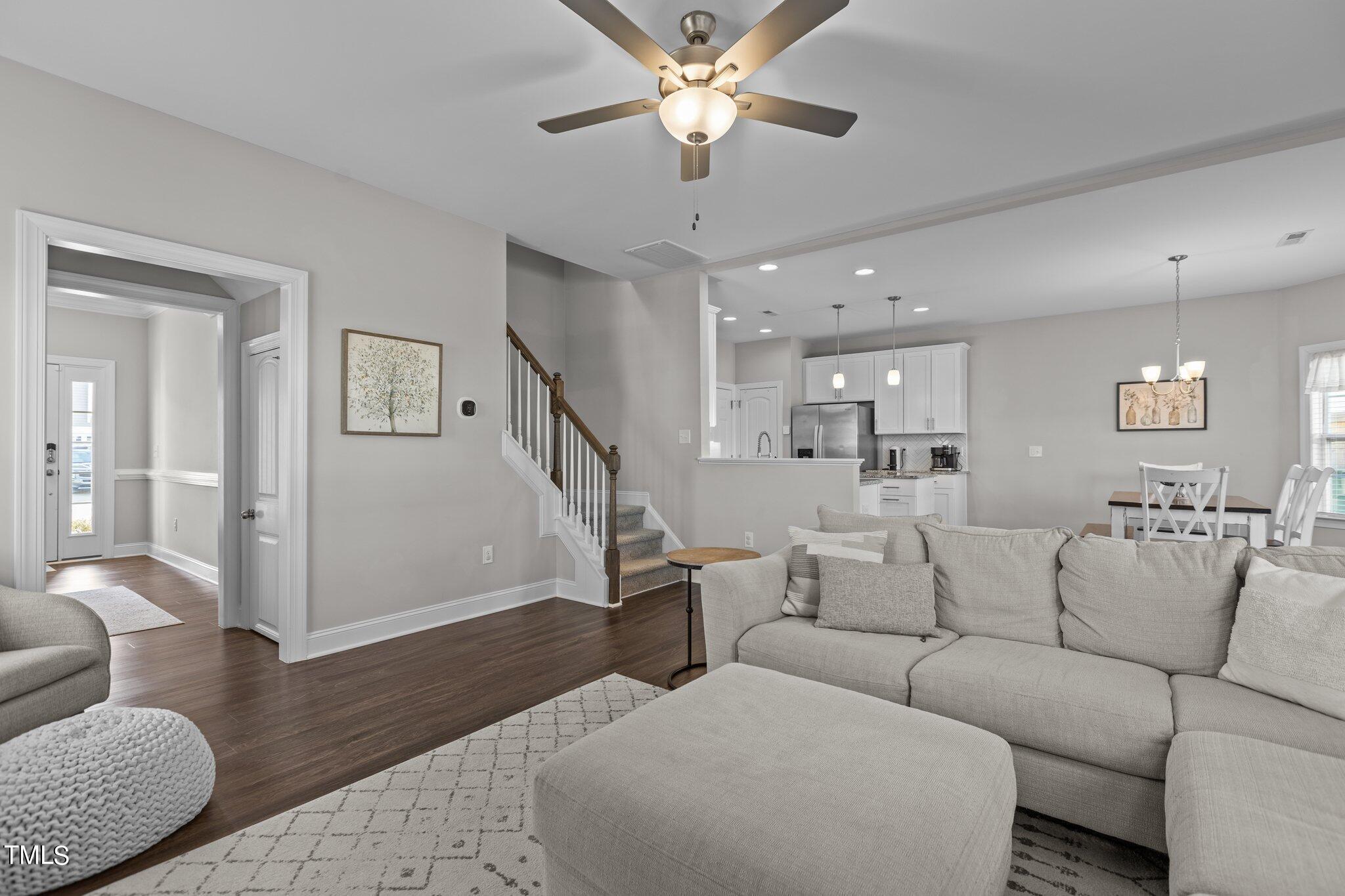 1110 Clearwood Lane