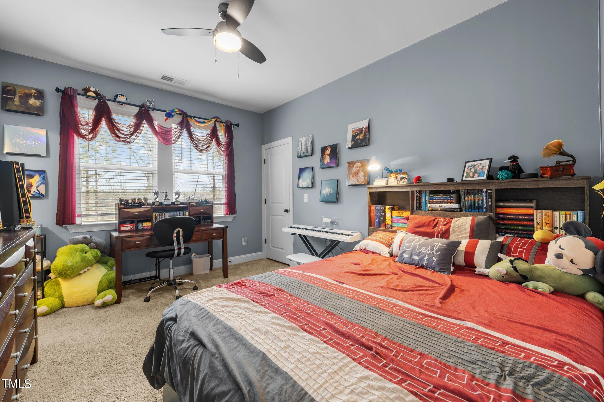 200 Rolling Stone Street