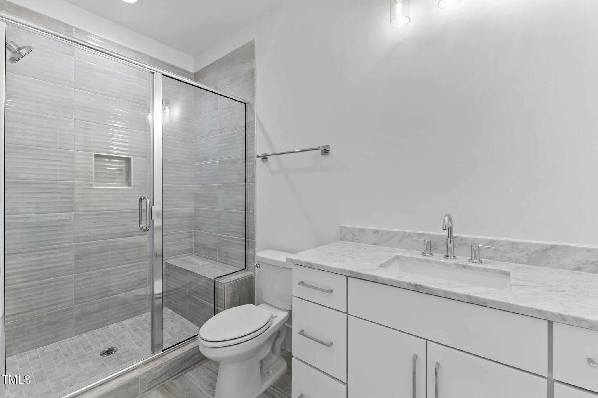 1217 Perry Bluff Drive