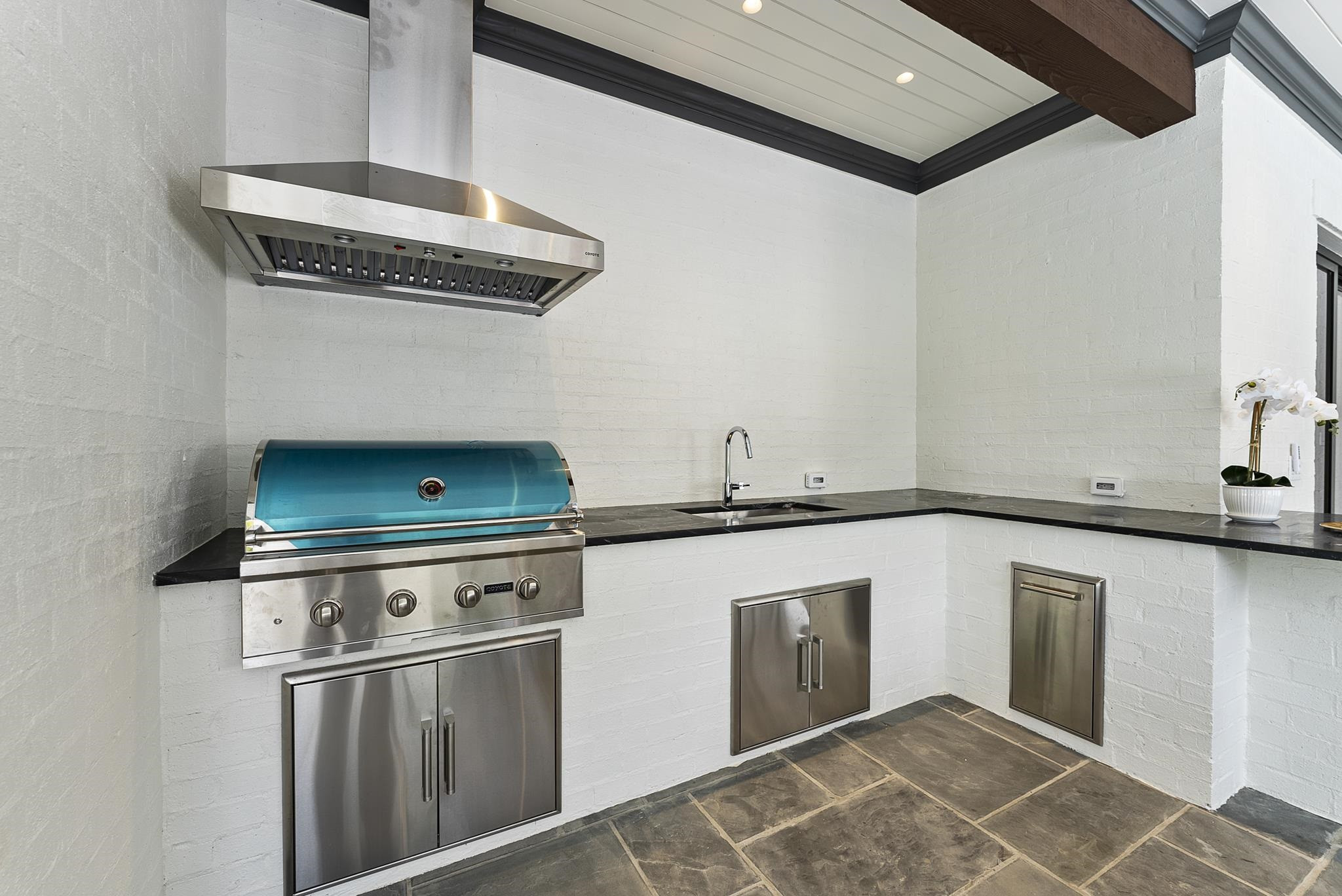 6812 Foxfire Place