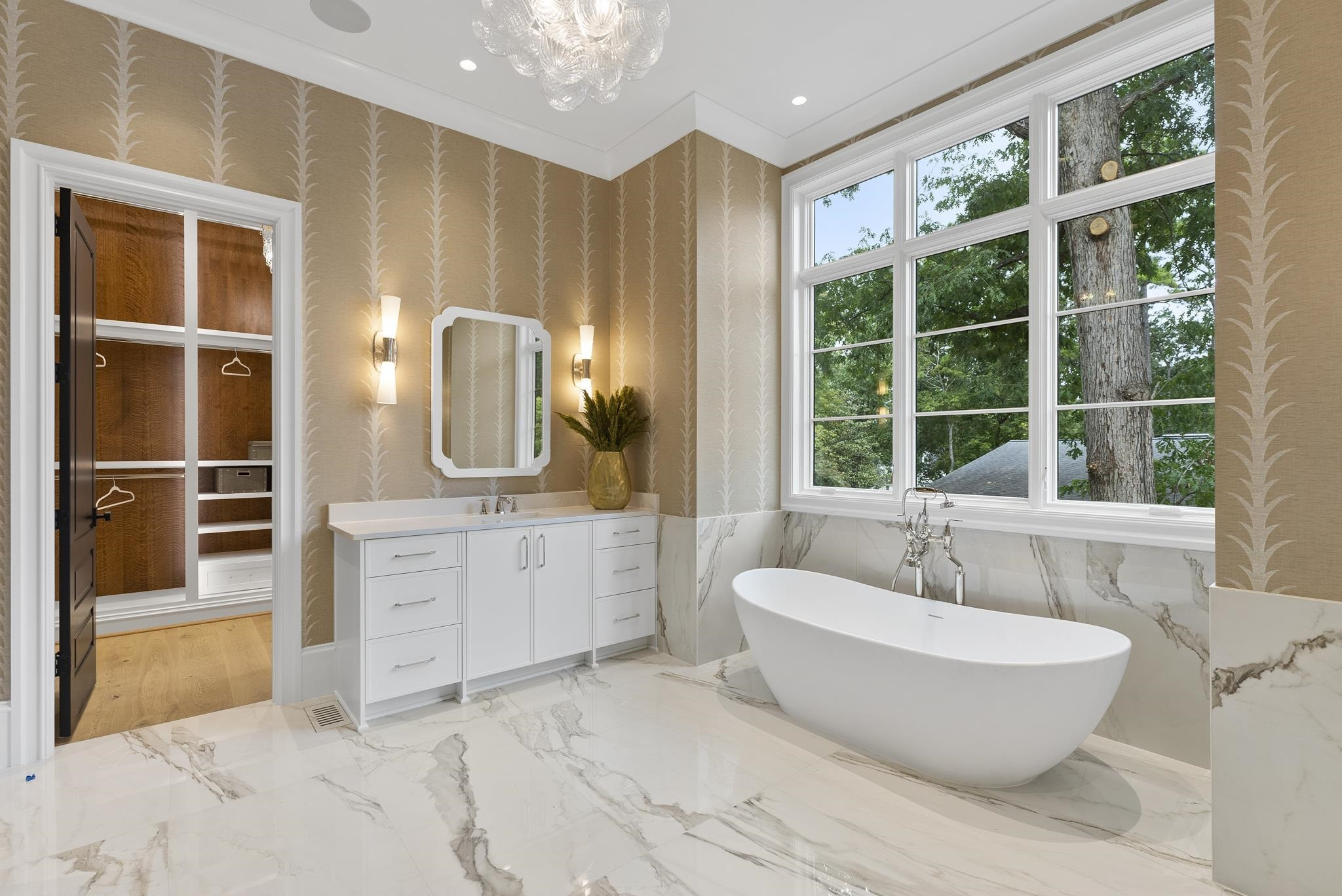 6812 Foxfire Place