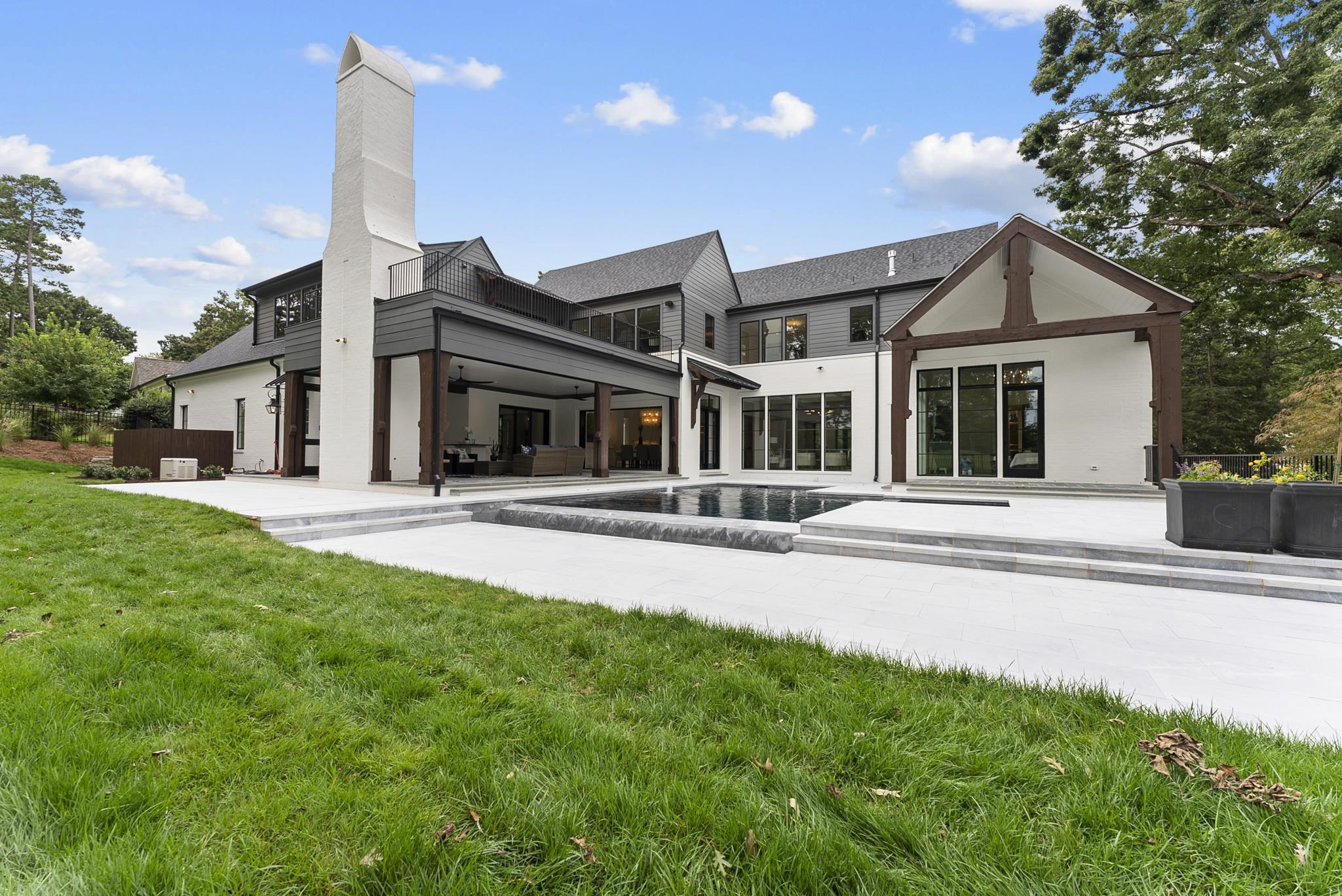 6812 Foxfire Place