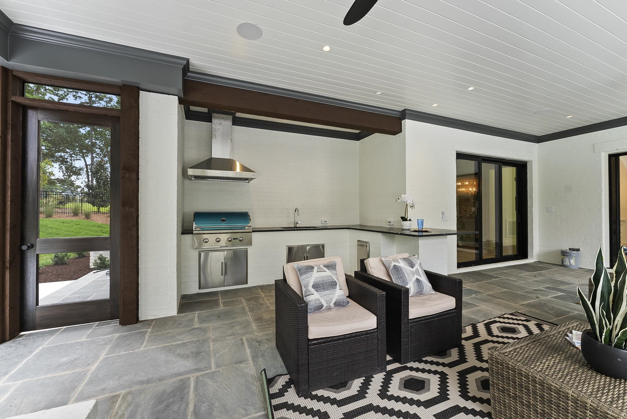 6812 Foxfire Place