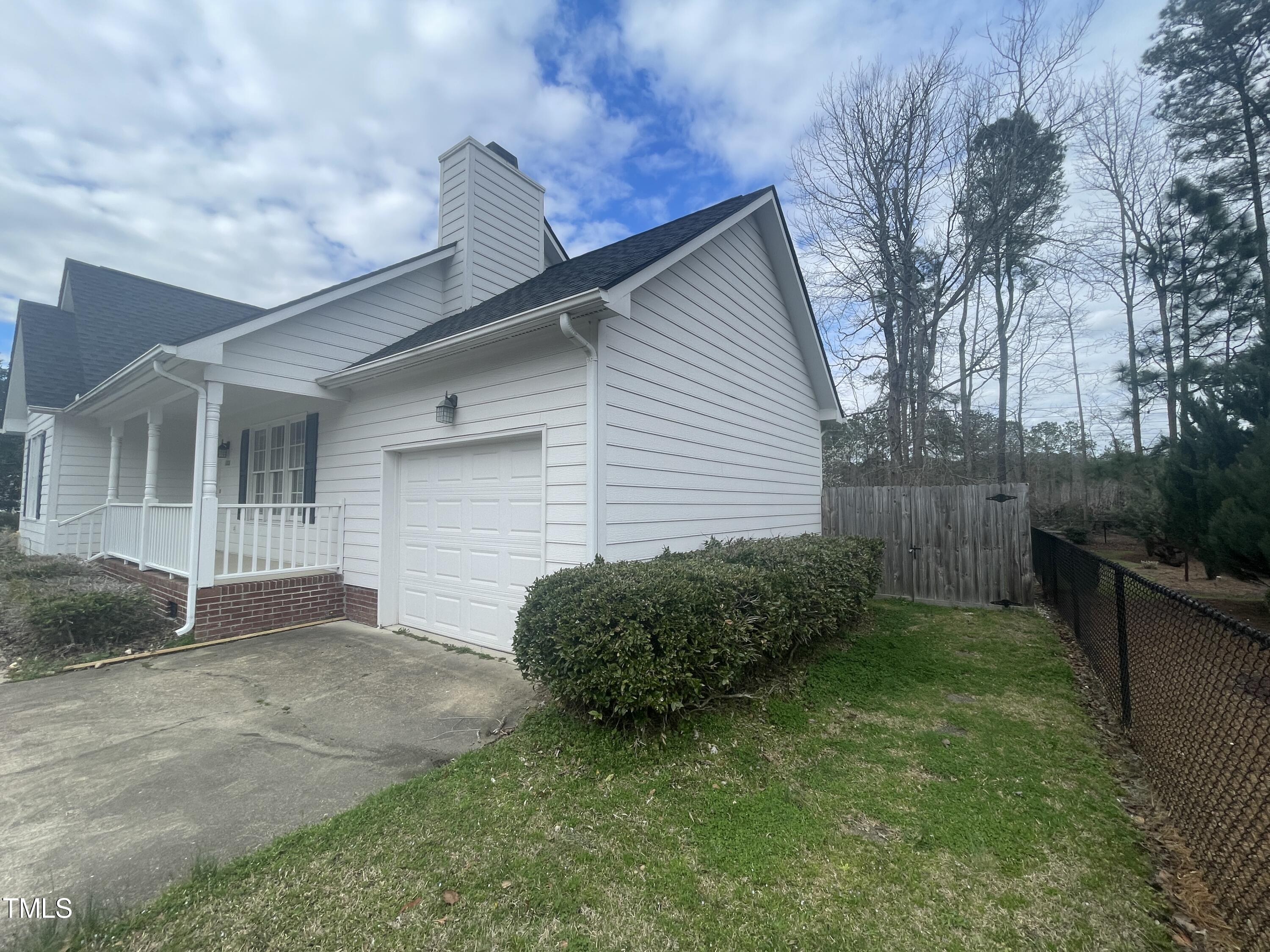 1008 Walnut Drive