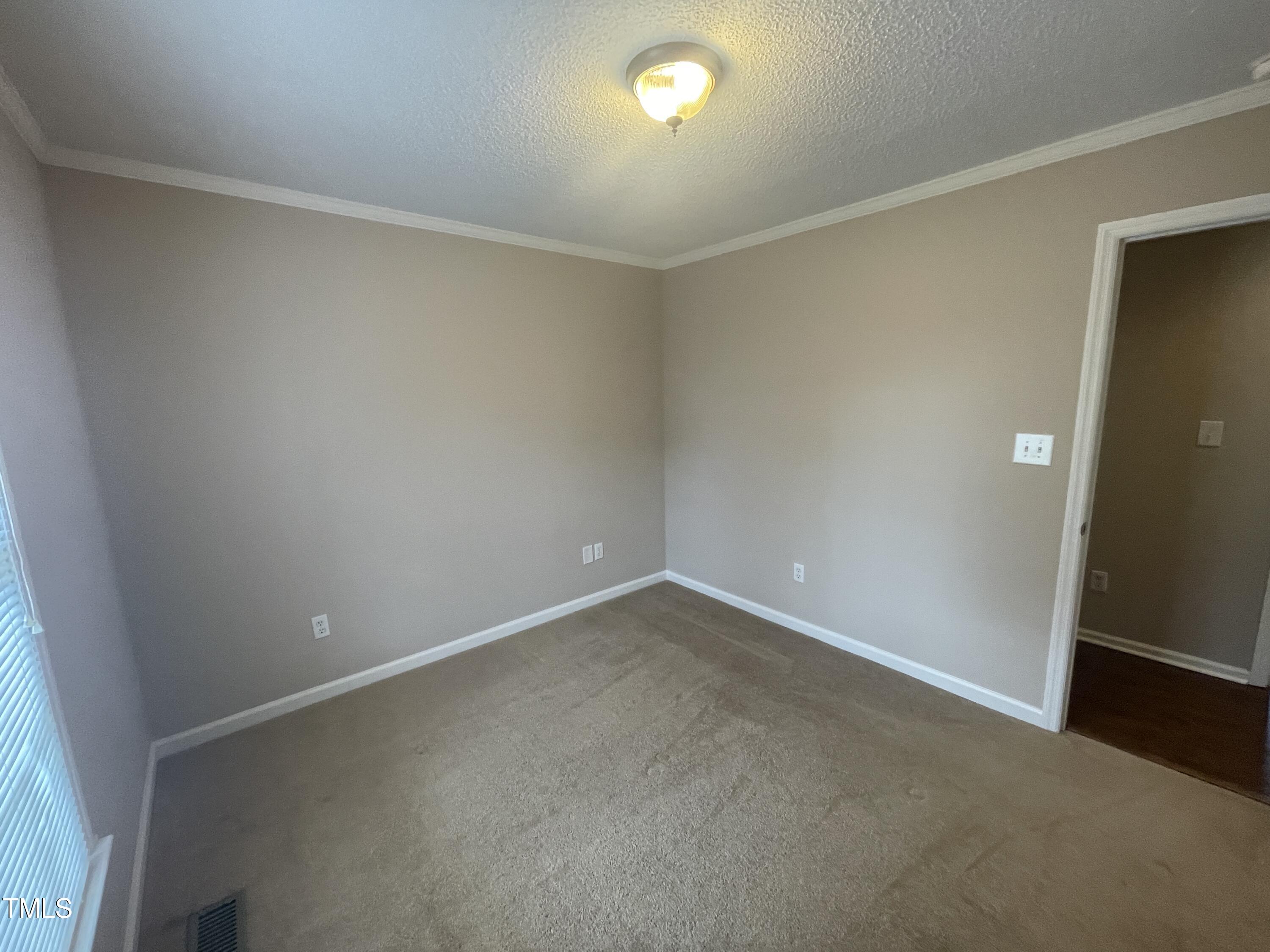 1008 Walnut Drive
