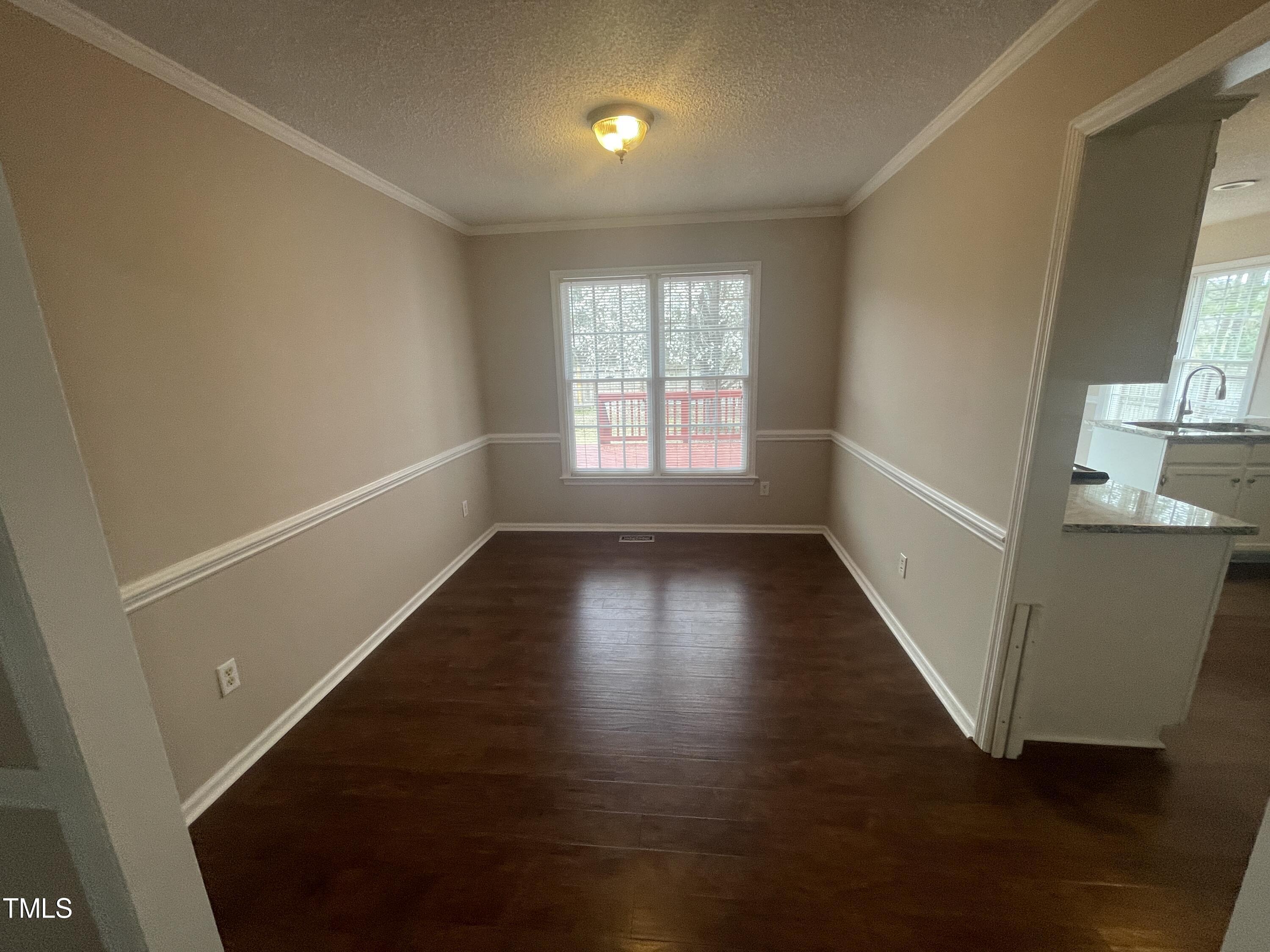 1008 Walnut Drive