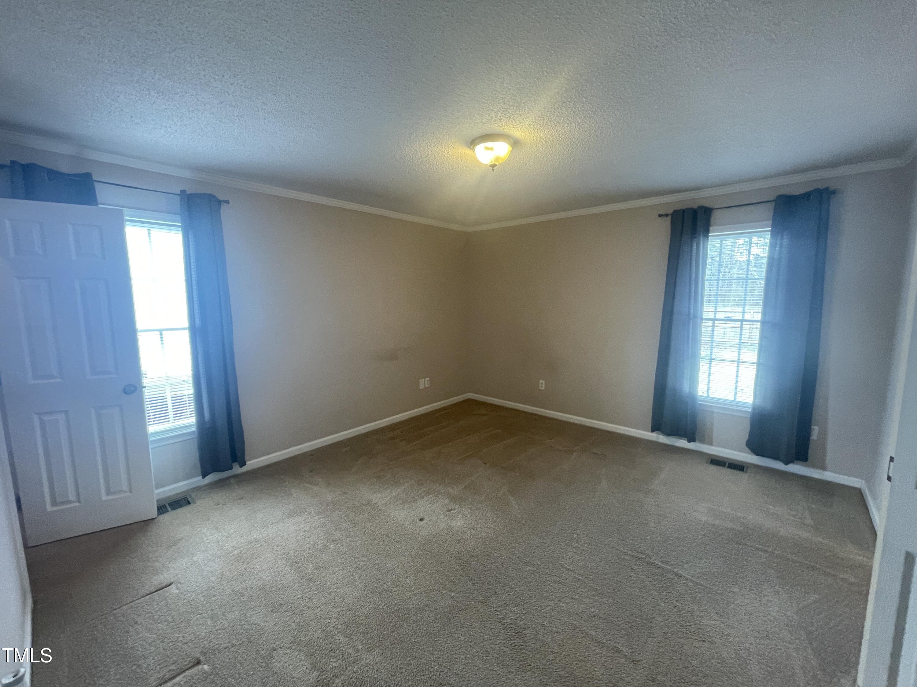 1008 Walnut Drive