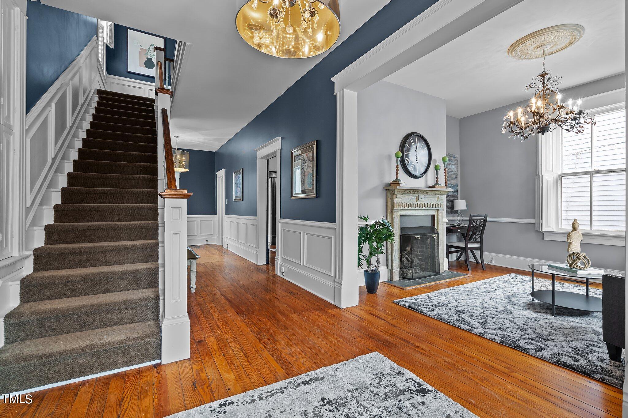 317 Oakwood Avenue