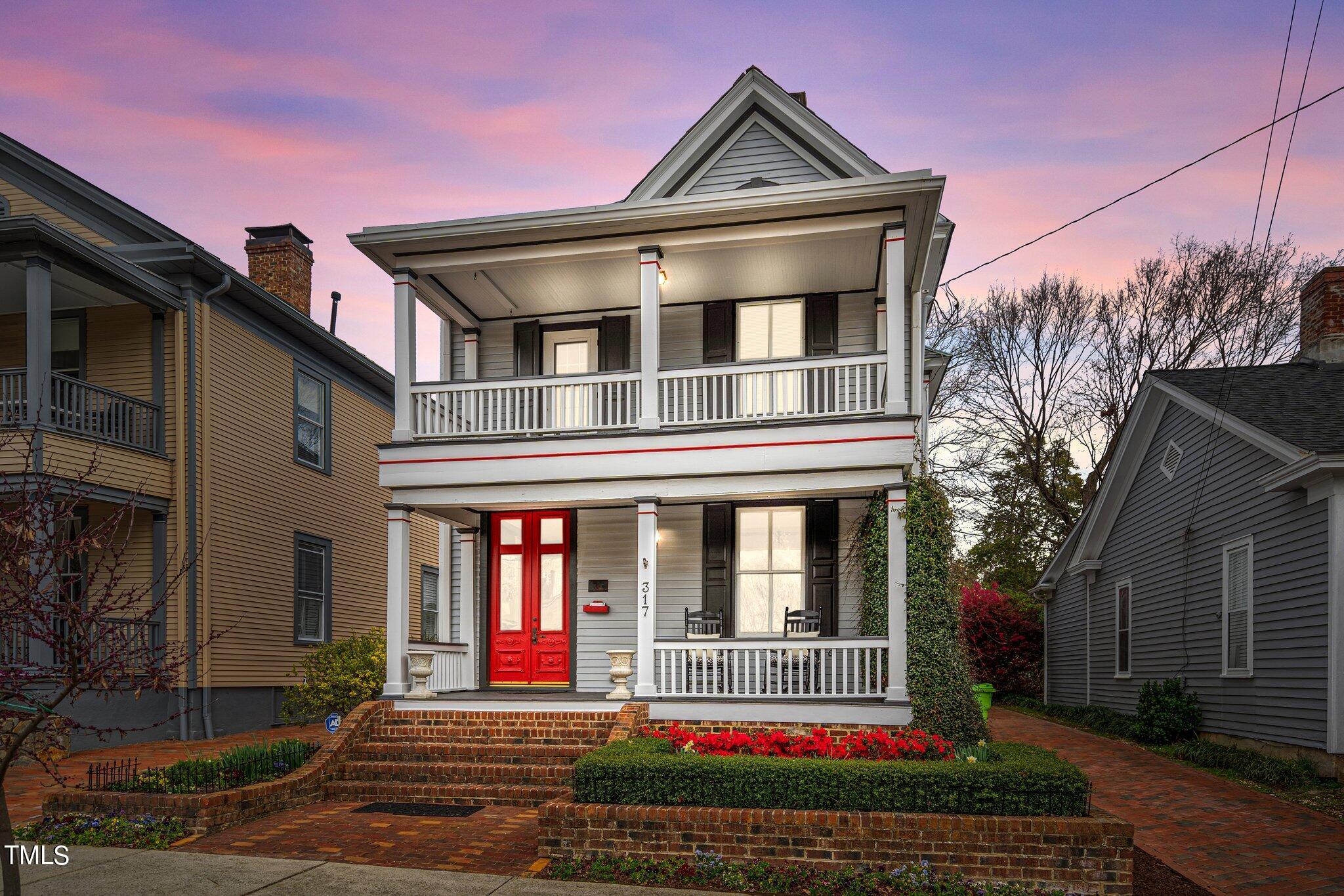 317 Oakwood Avenue