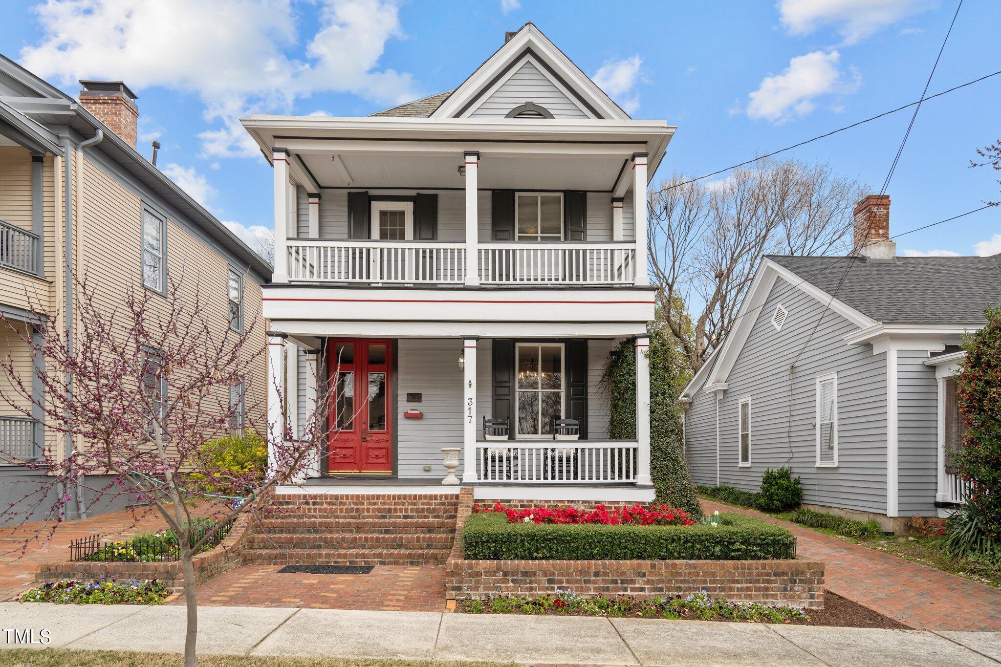 317 Oakwood Avenue