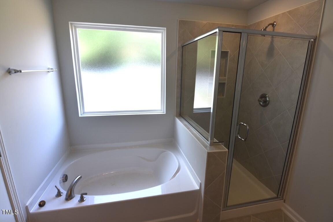 130 Spotted Bee Way