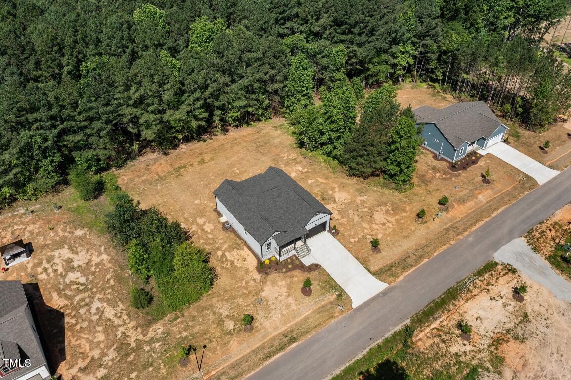 110 Leisure Lane