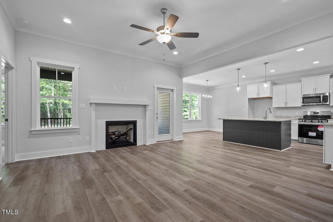 110 Leisure Lane