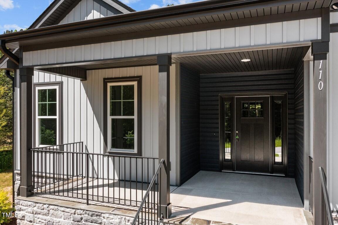 110 Leisure Lane