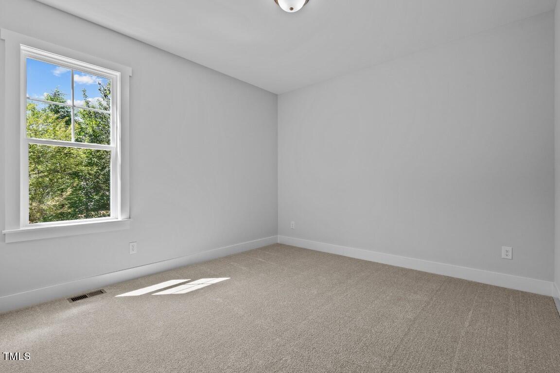 110 Leisure Lane