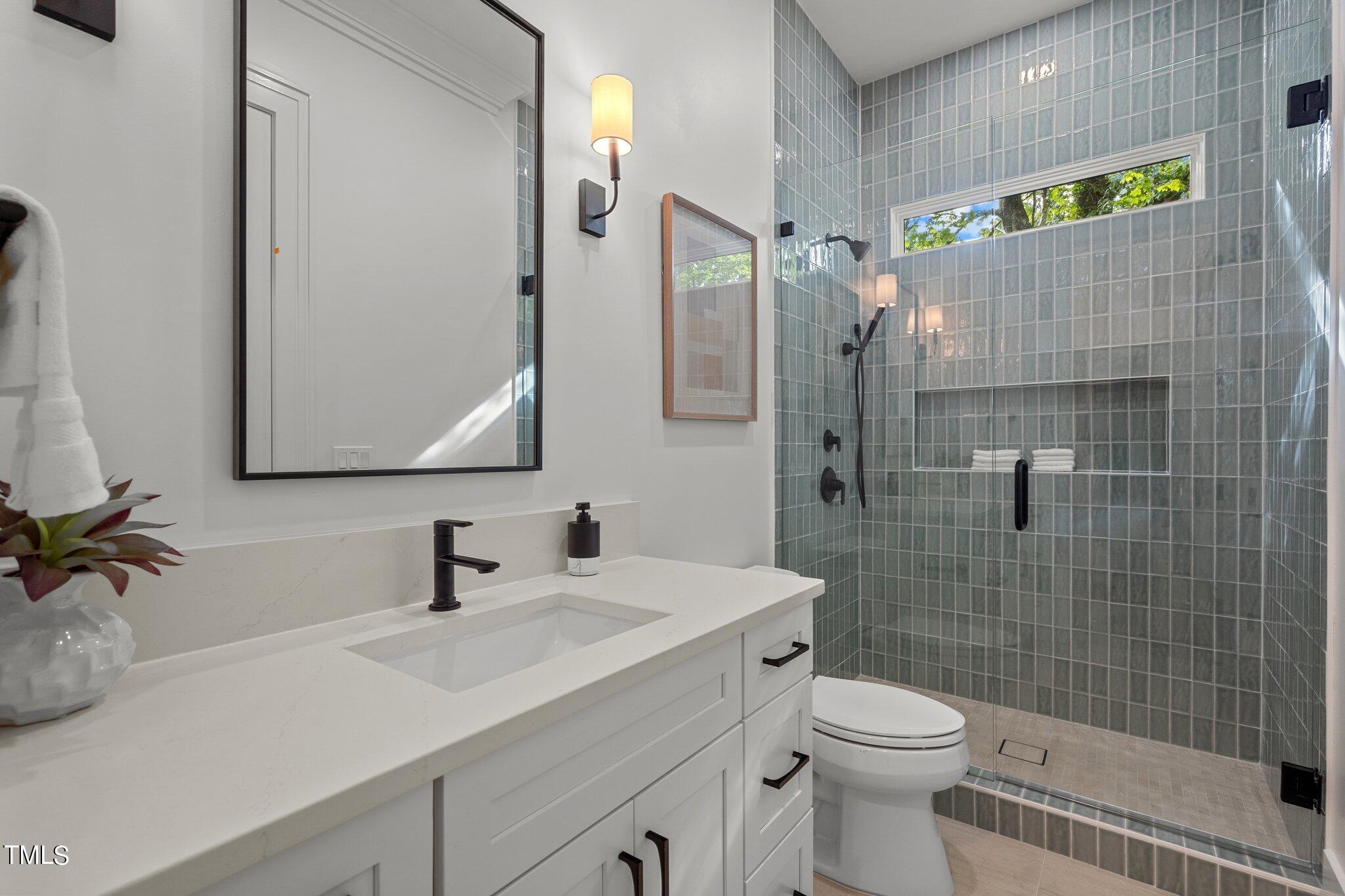 1209 Gunnison Place