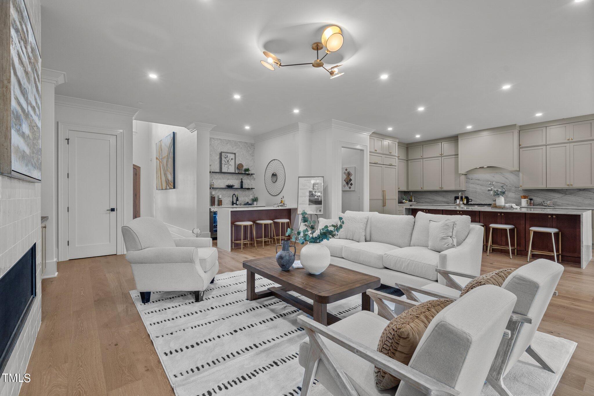 1209 Gunnison Place