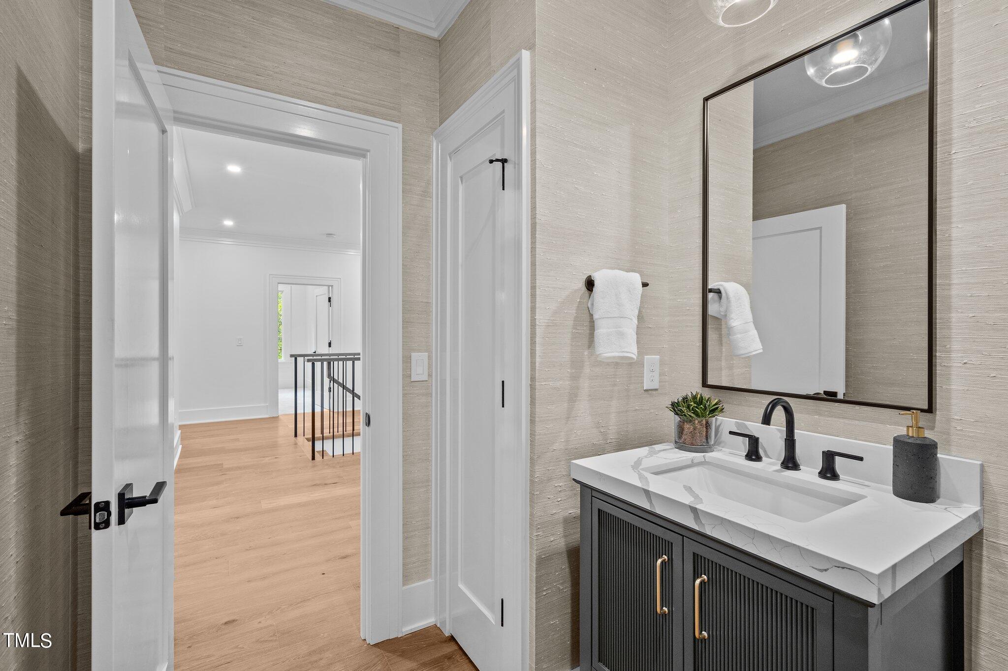 1209 Gunnison Place