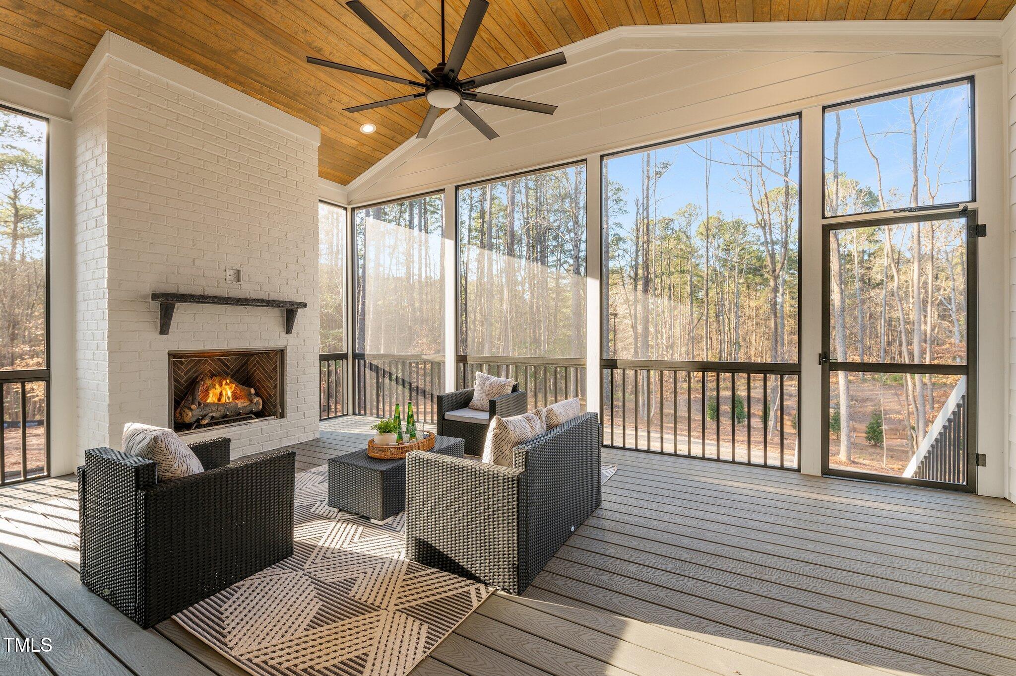 8601 Bishop Pine Lane