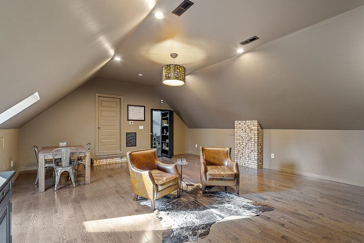 8120 Hawkshead Road
