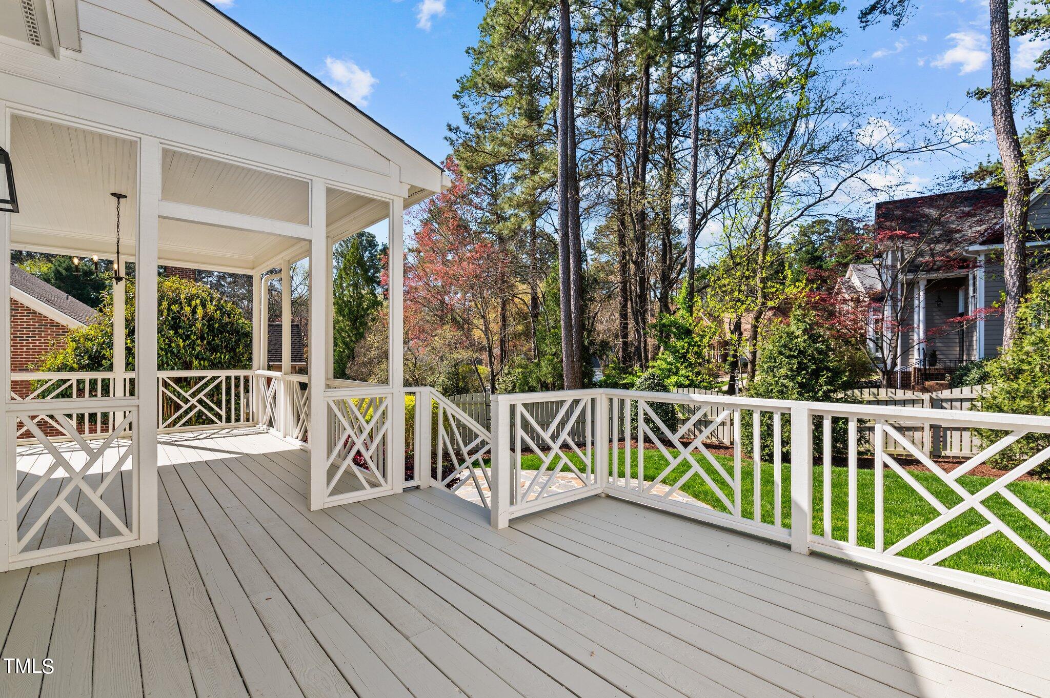 7625 Pinewild Court