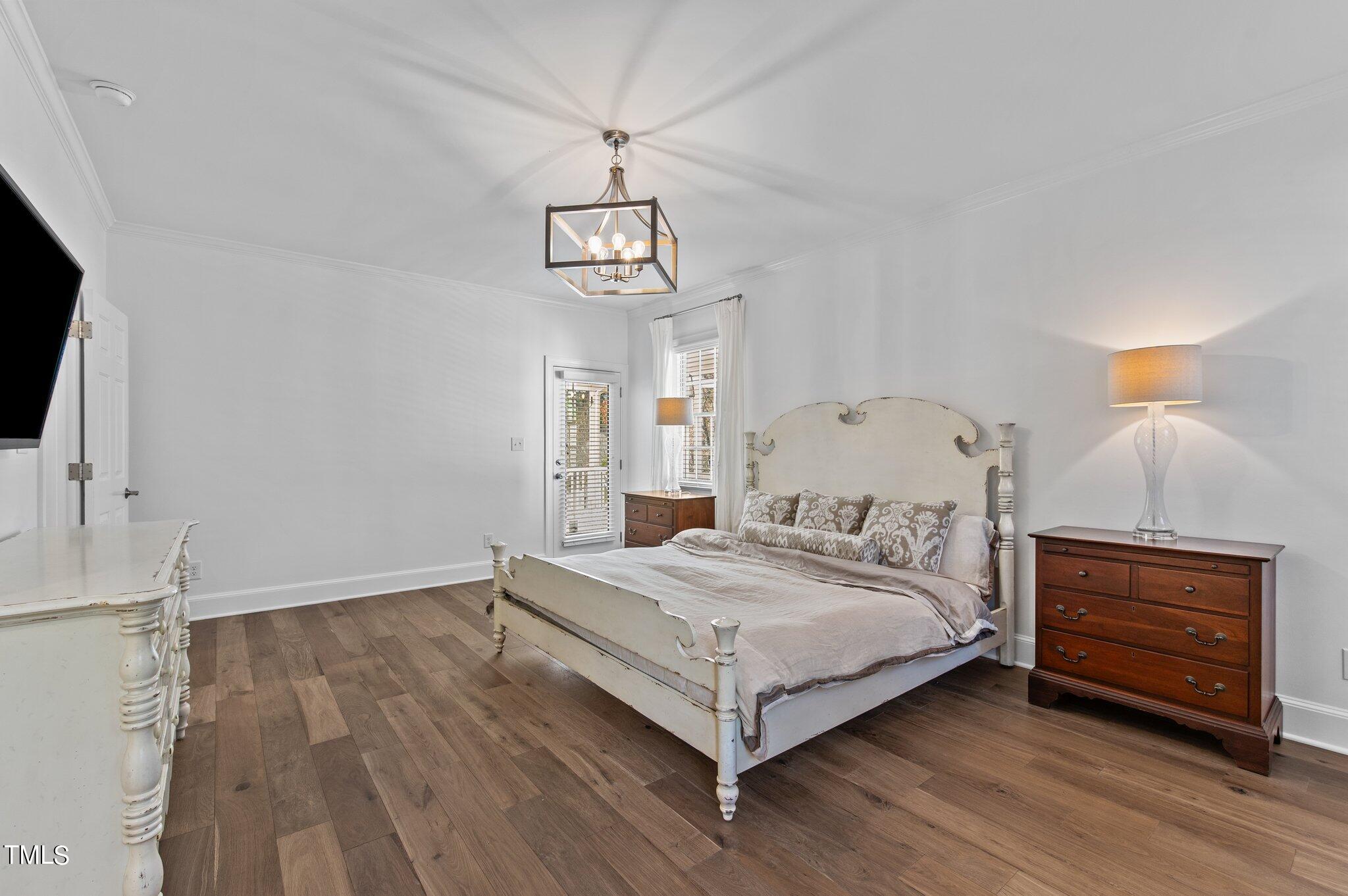 7625 Pinewild Court