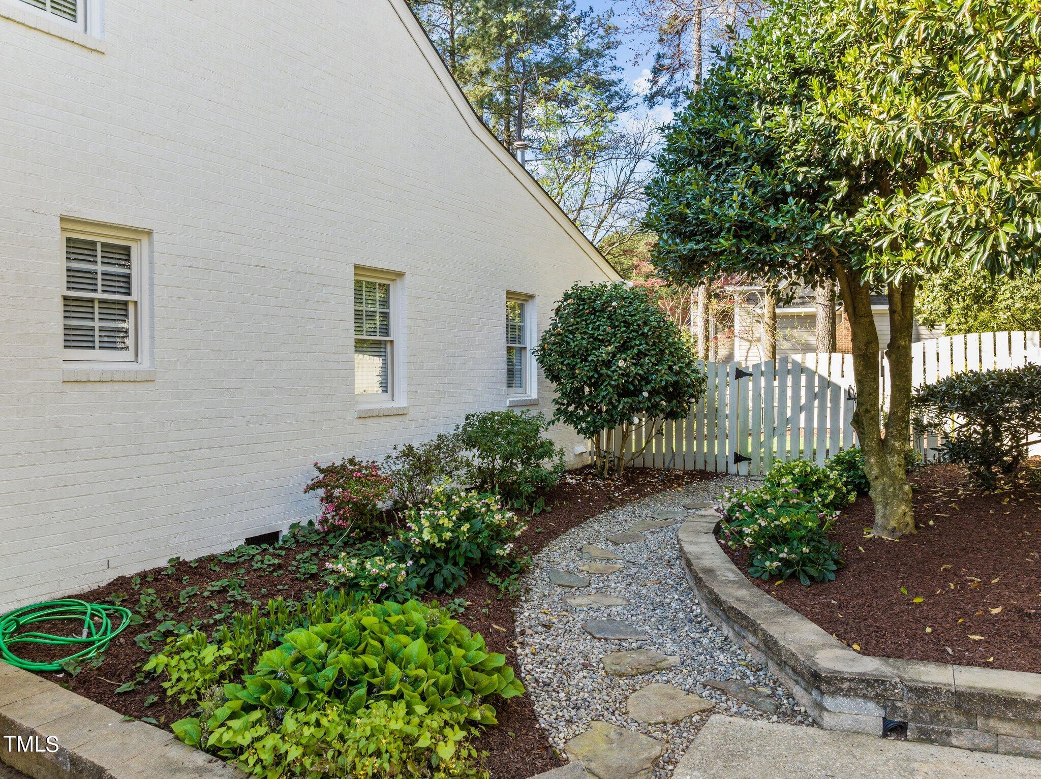 7625 Pinewild Court